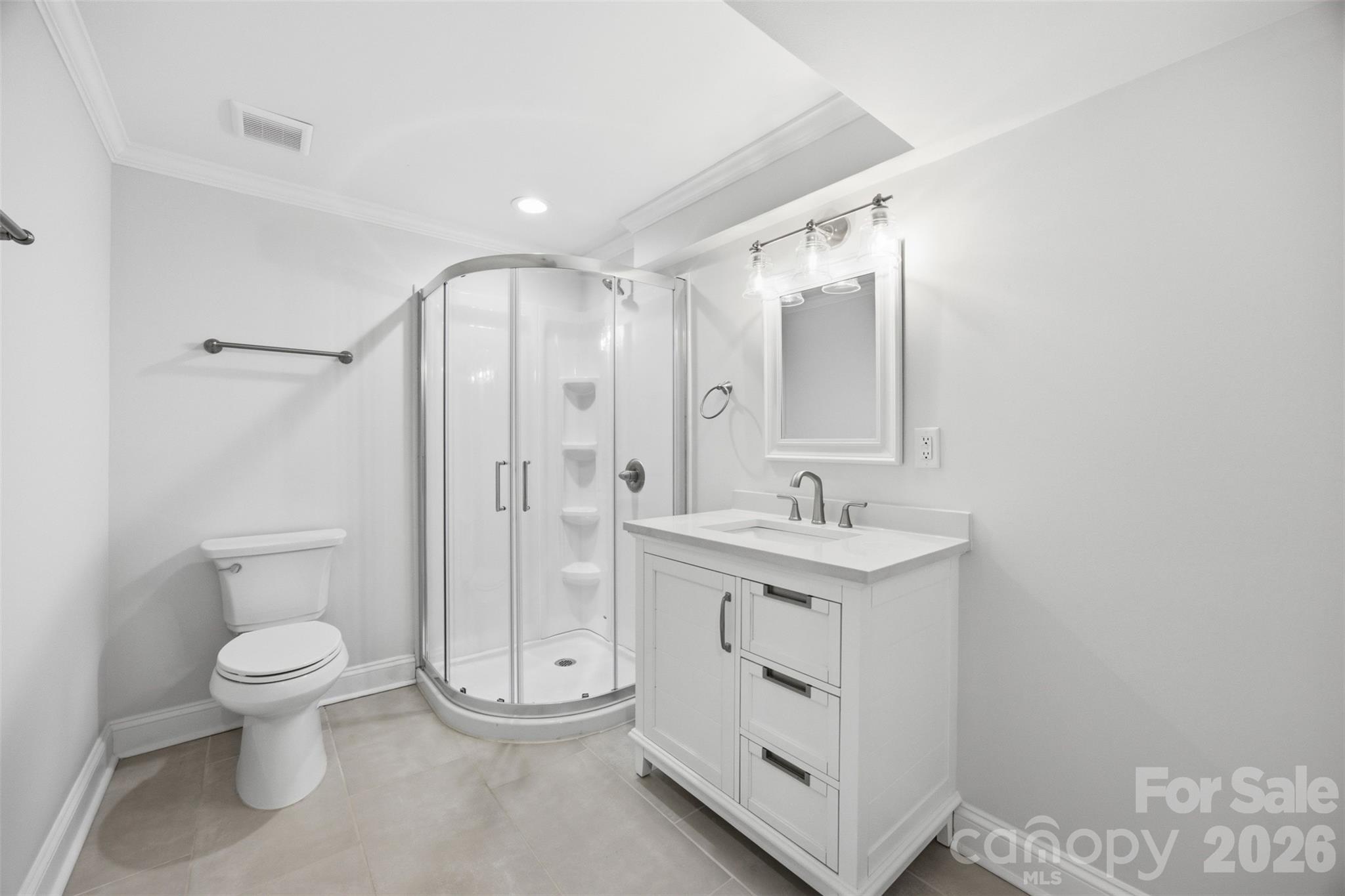 Single Family Residence at 314 Dogwood Lane, Belmont, photo 18 of 37