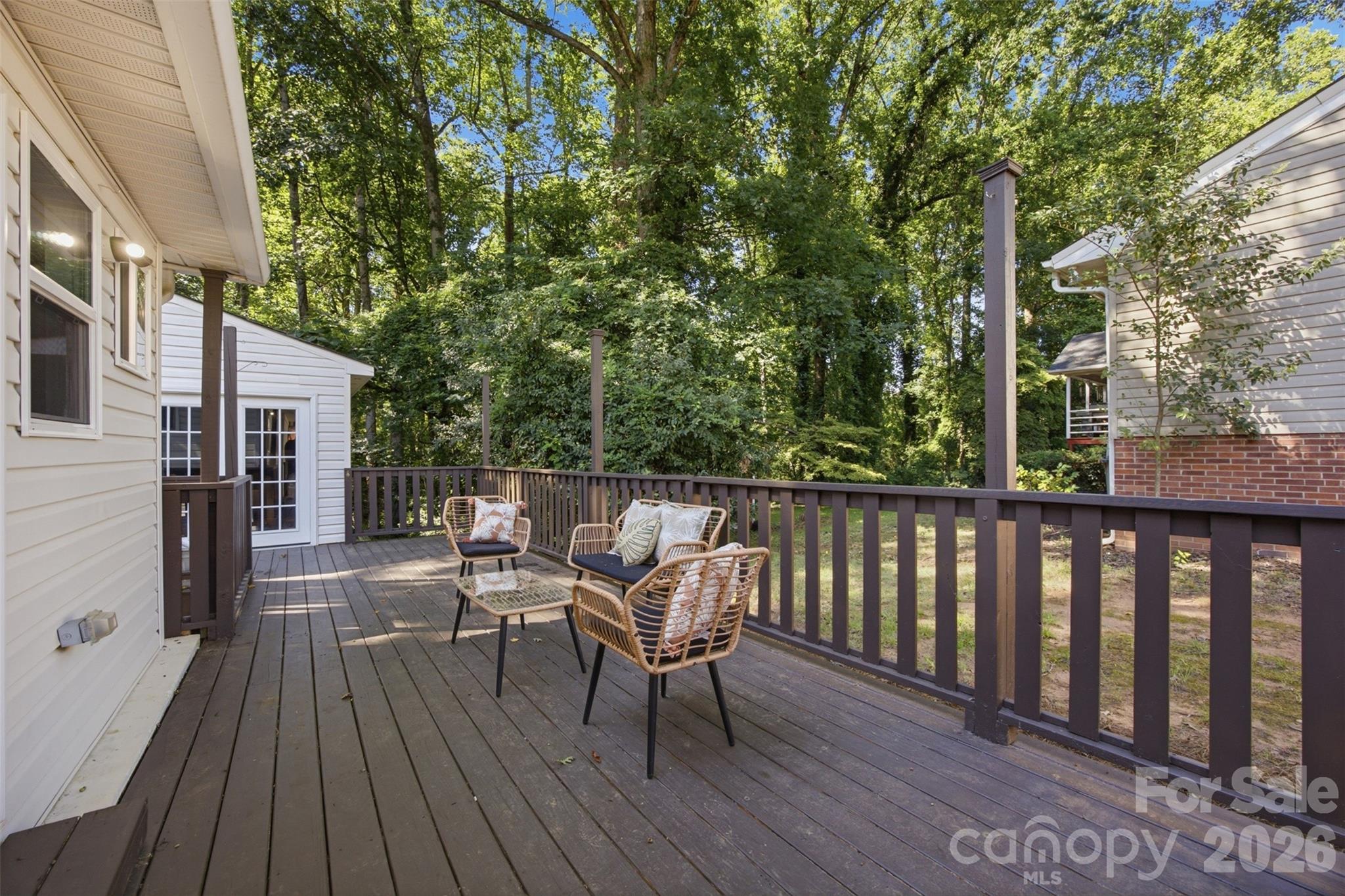 Single Family Residence at 314 Dogwood Lane, Belmont, photo 19 of 37