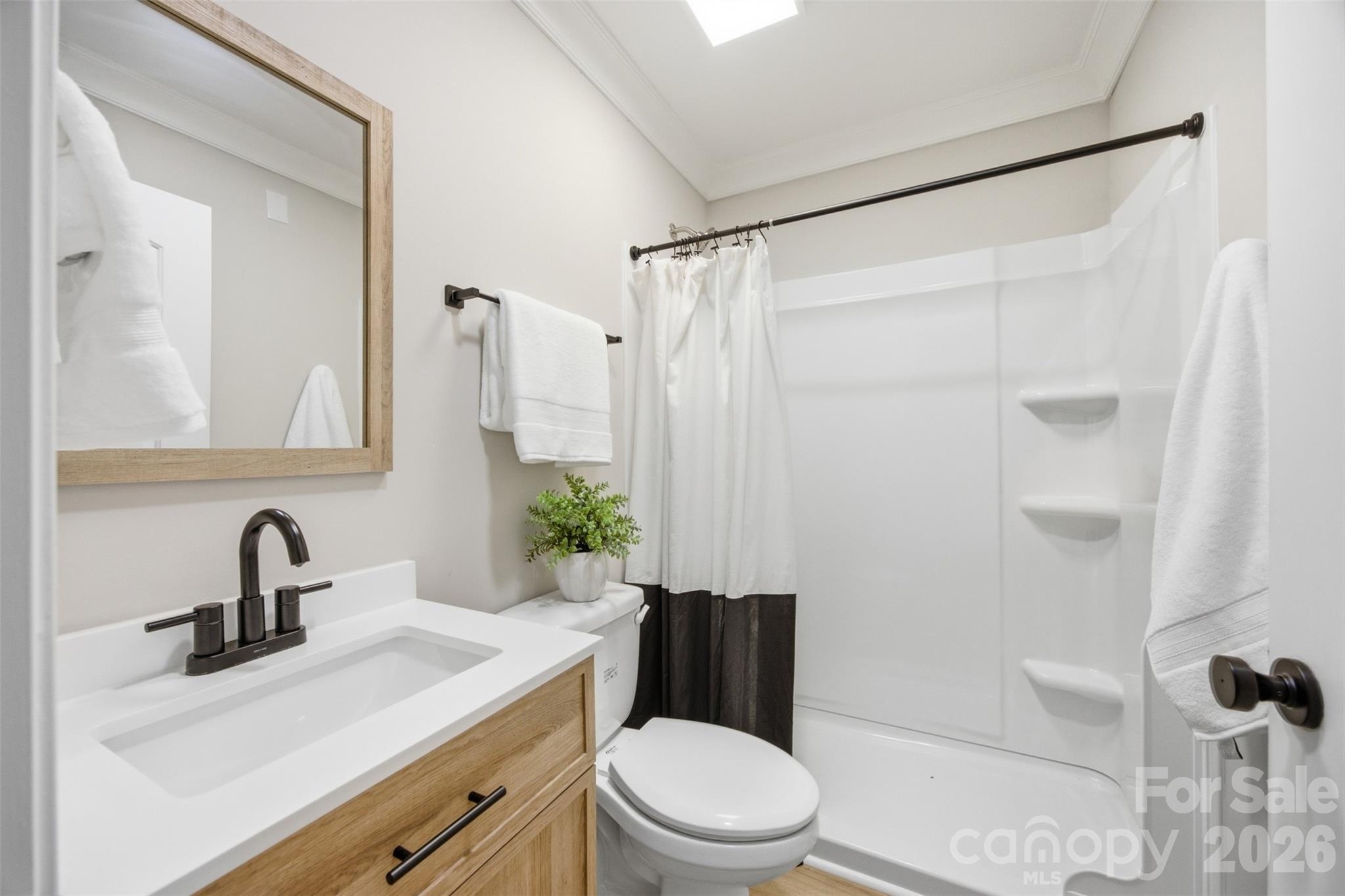 Single Family Residence at 314 Dogwood Lane, Belmont, photo 24 of 37