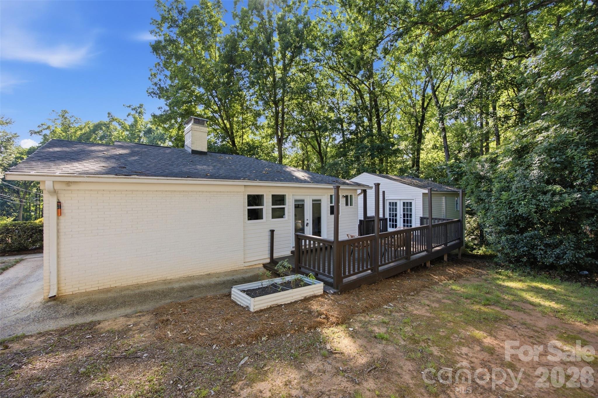 Single Family Residence at 314 Dogwood Lane, Belmont, photo 28 of 37