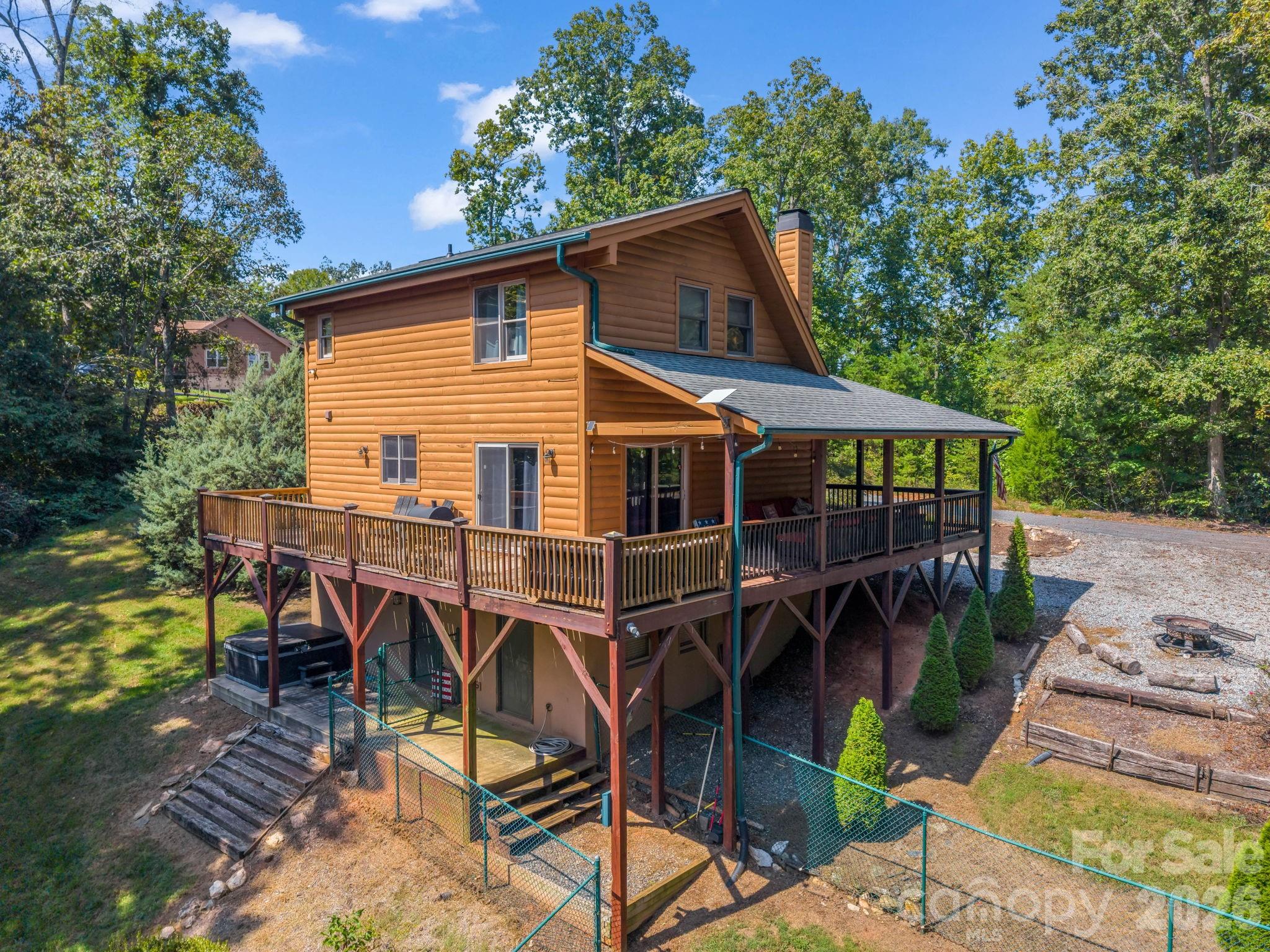 Single Family Residence at 566 Nathan McDaniel Drive, Nebo, photo 4 of 48