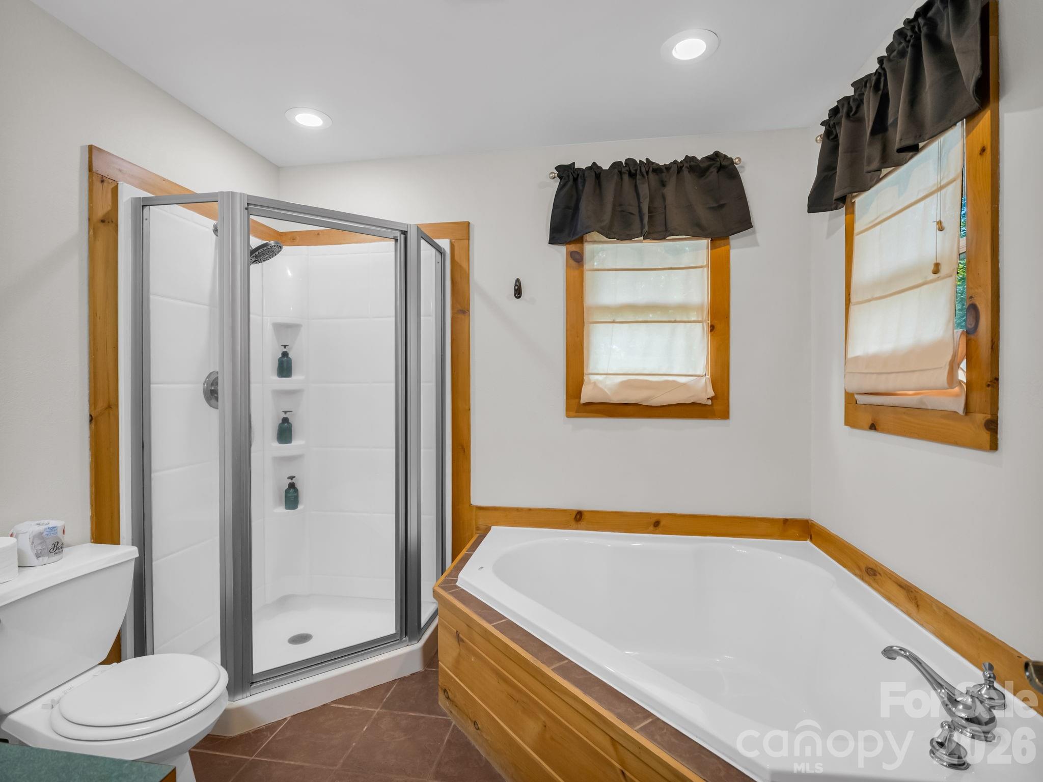 Single Family Residence at 566 Nathan McDaniel Drive, Nebo, photo 26 of 48