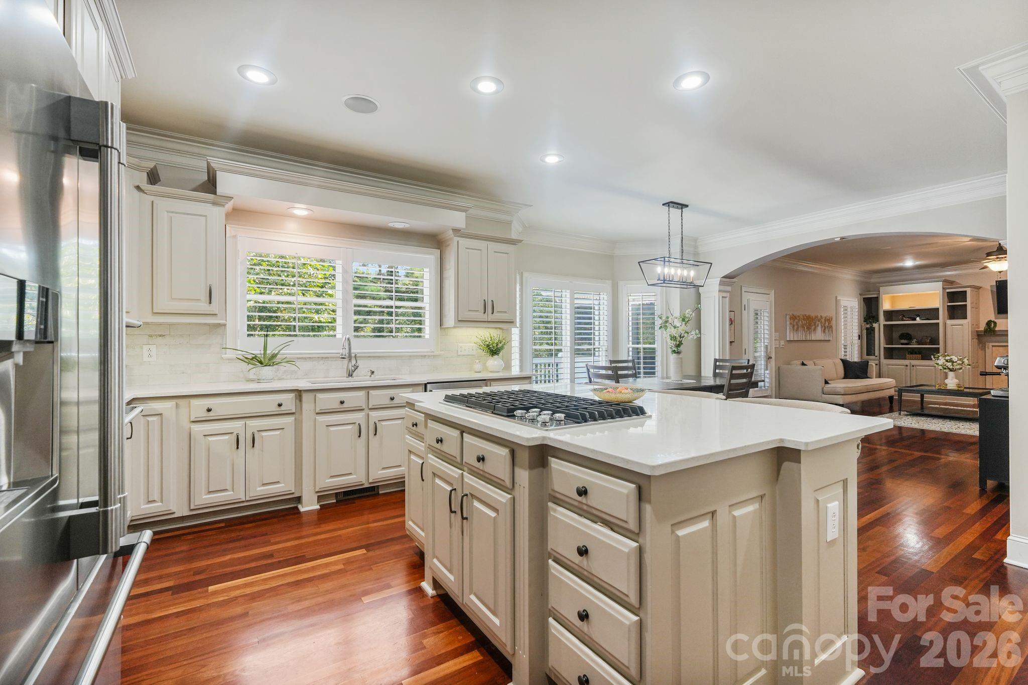 Single Family Residence at 815 36TH Avenue Place NW, Hickory, photo 11 of 45