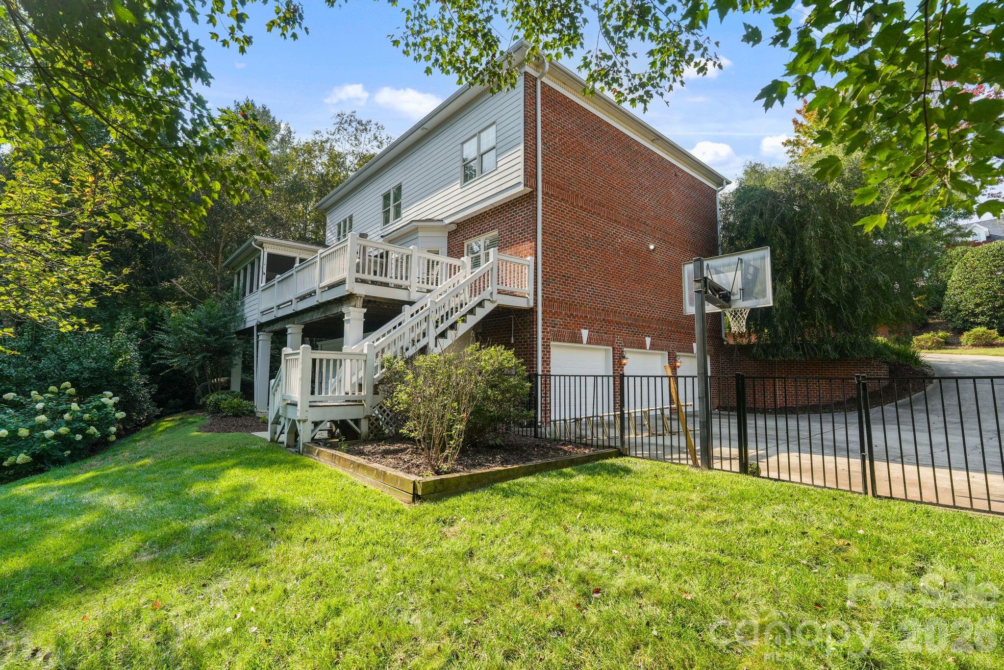 Single Family Residence at 815 36TH Avenue Place NW, Hickory, photo 41 of 45