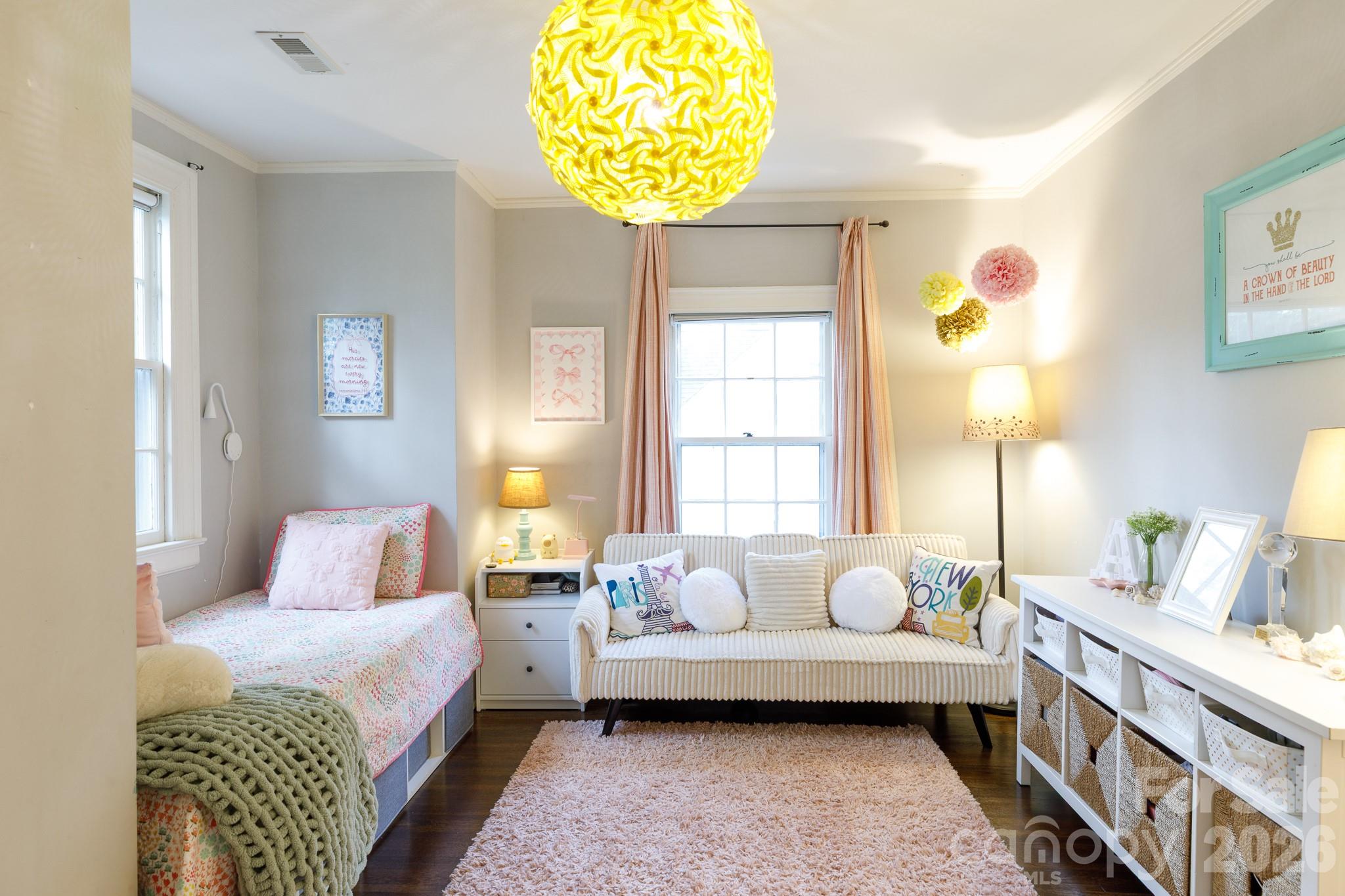 Bed 3, spacious and triple windows - 411 Dale Avenue, Gastonia