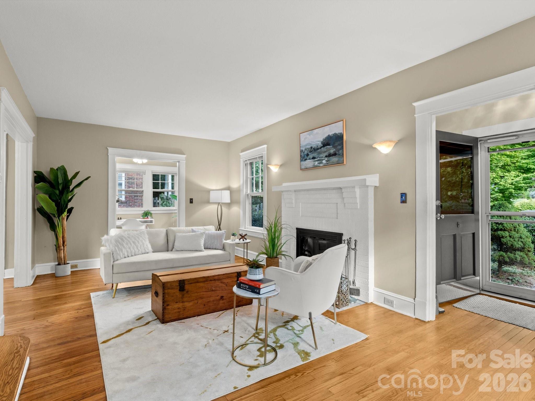 Single Family Residence at 15 Sylvan Avenue, Asheville, photo 6 of 32