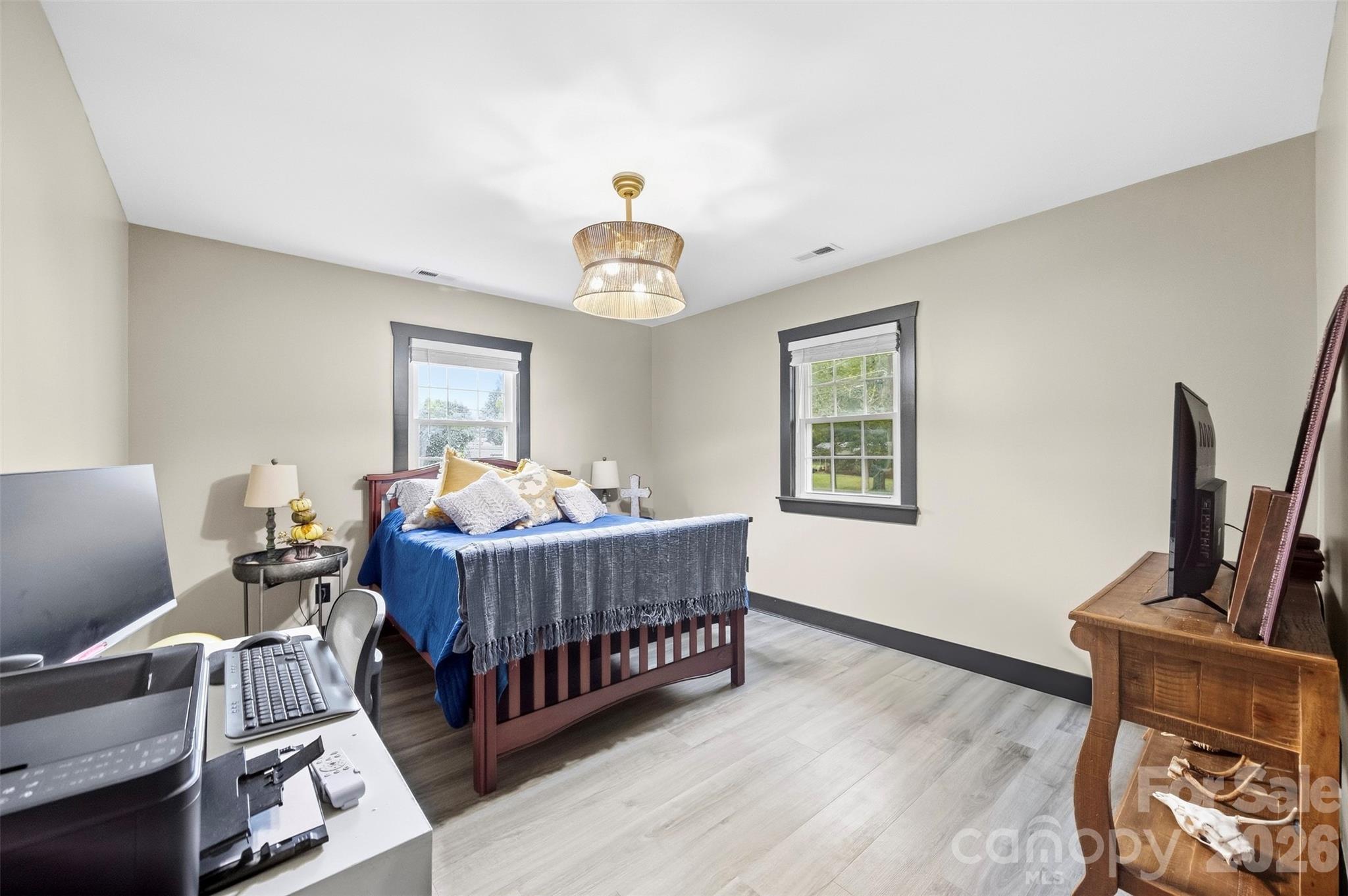 Single Family Residence at 1207 Scenic Drive, Shelby, photo 19 of 28