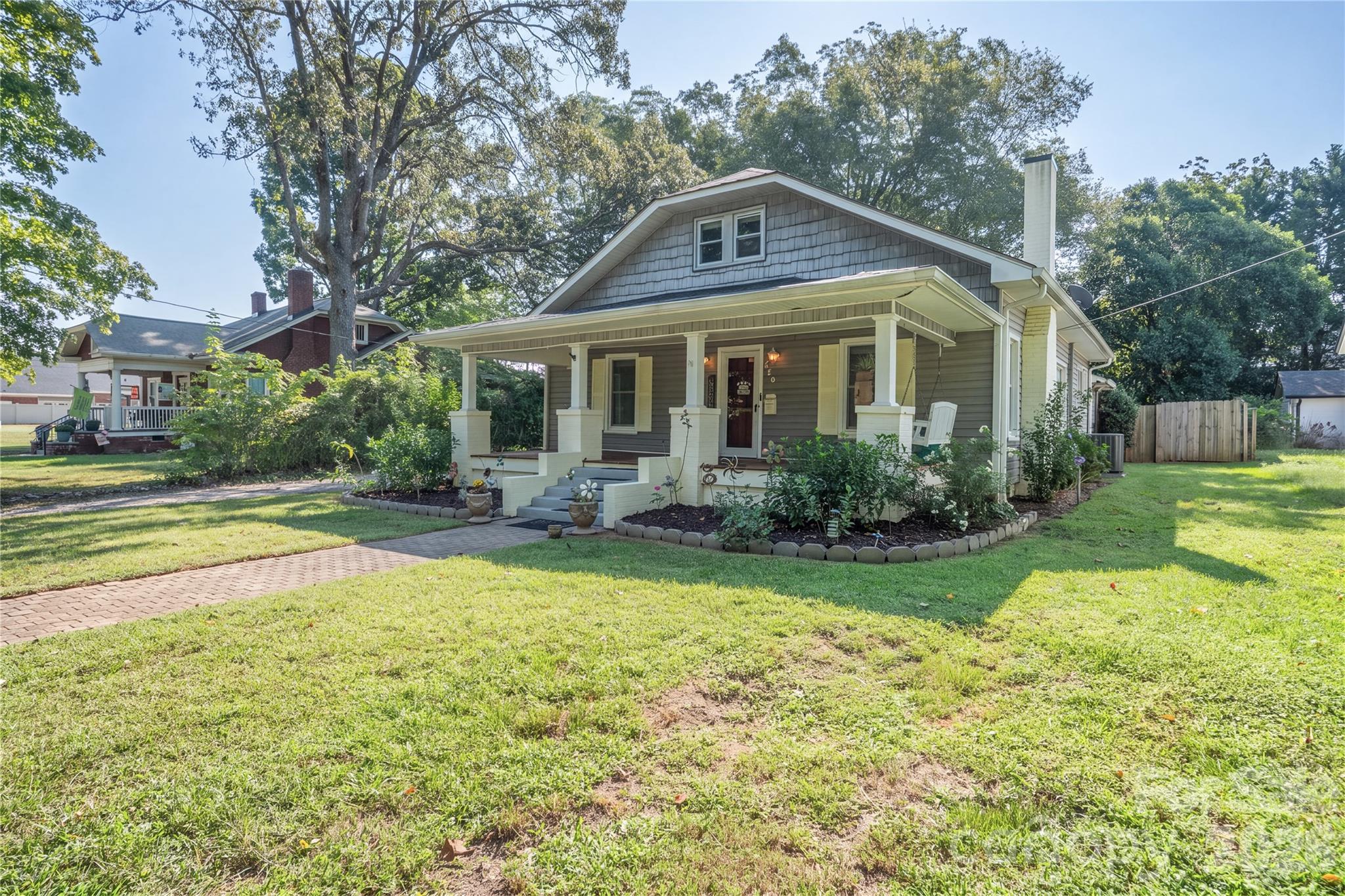 Single Family Residence at 826 Davie Avenue, Statesville
