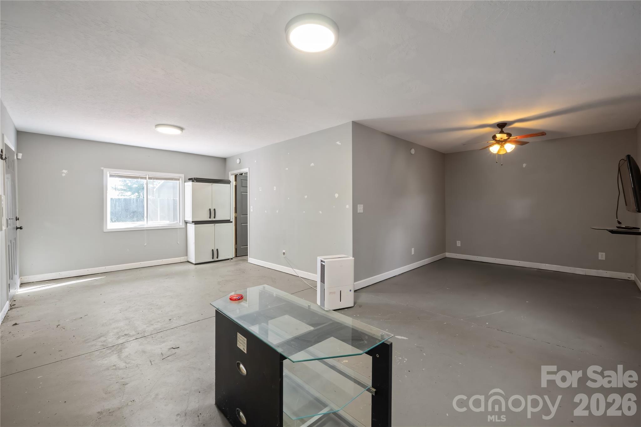 workshop/recroom/flex space - 826 Davie Avenue, Statesville
