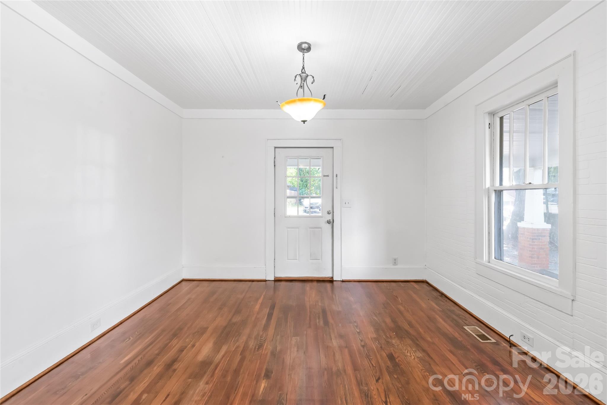 Single Family Residence at 1015 Elm Street, Monroe, photo 3 of 17