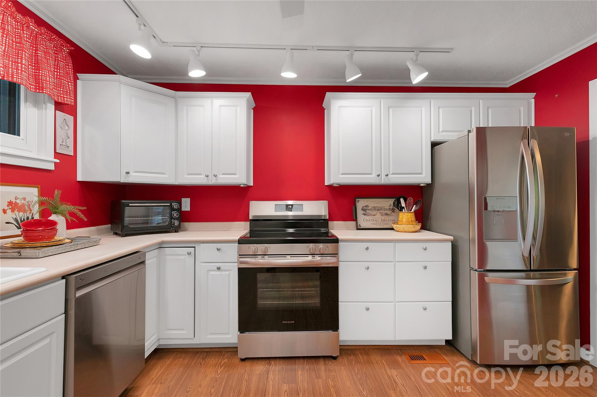 Condominium at 210 Tinequa Drive, Brevard, photo 15 of 38