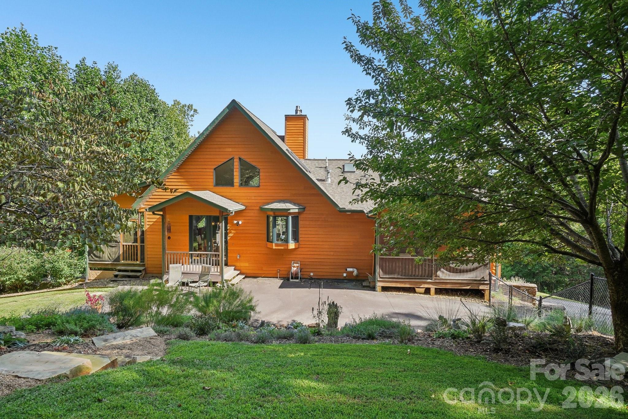 Single Family Residence at 1000 Reems Cove Road, Marshall, photo 7 of 47