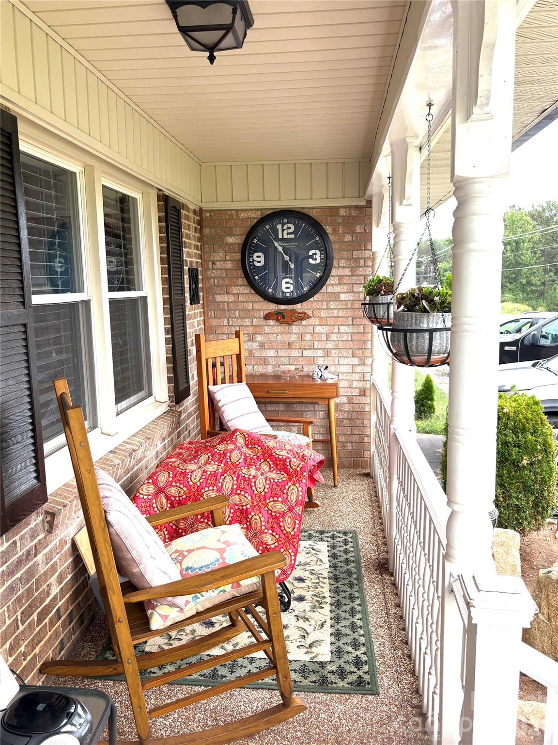 Rocking Chair Ready - 312 Old Belwood Road, Belwood