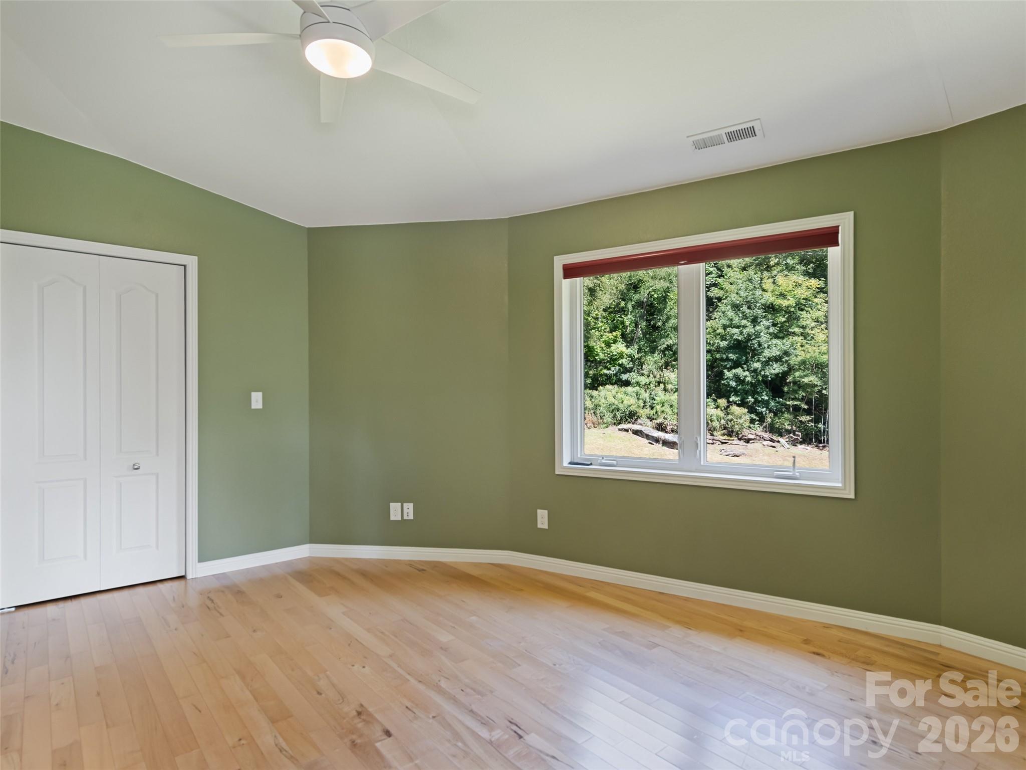 Single Family Residence at 555 Live Oak Loop, Waynesville, photo 23 of 48