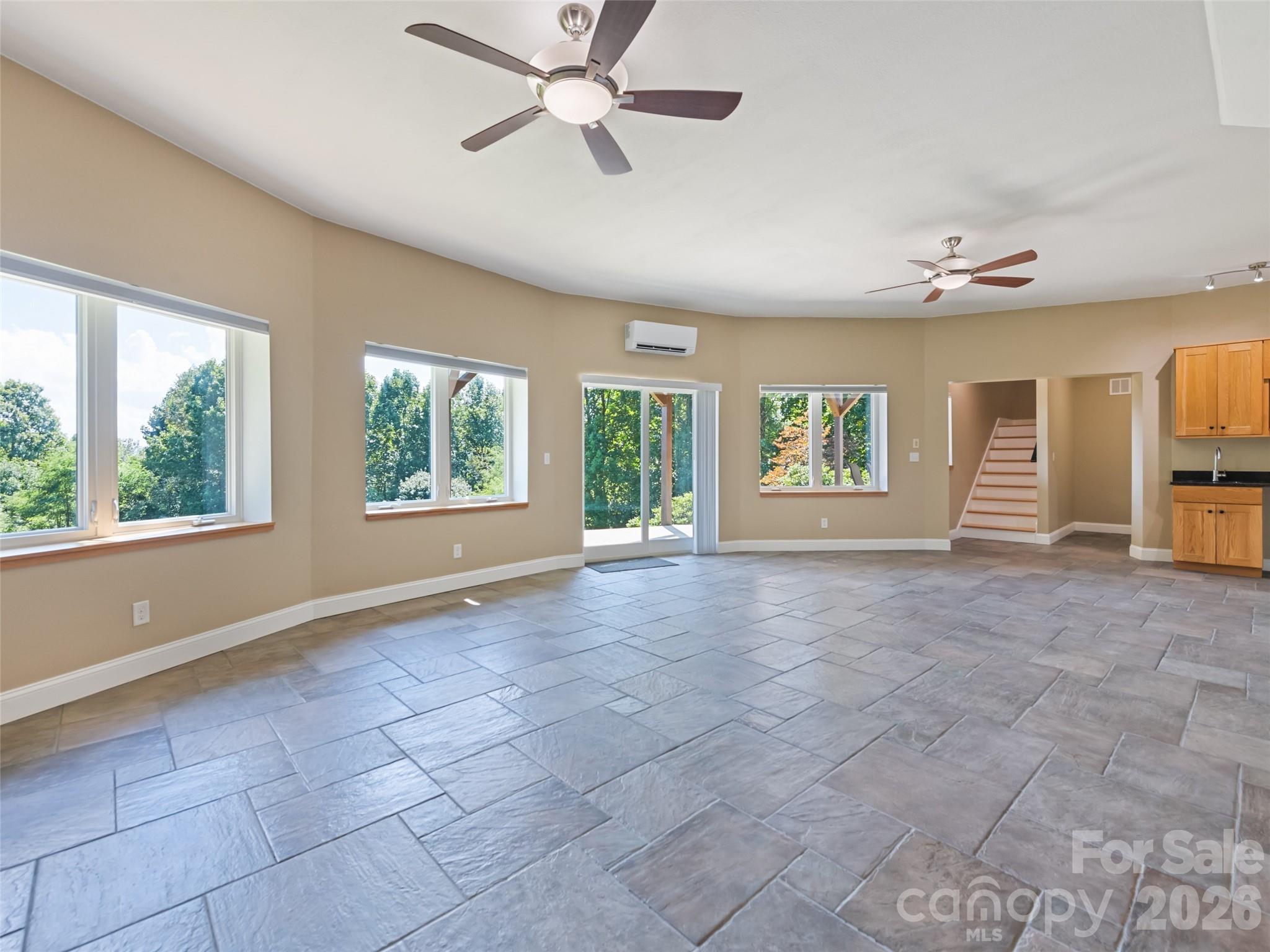 Single Family Residence at 555 Live Oak Loop, Waynesville, photo 33 of 48