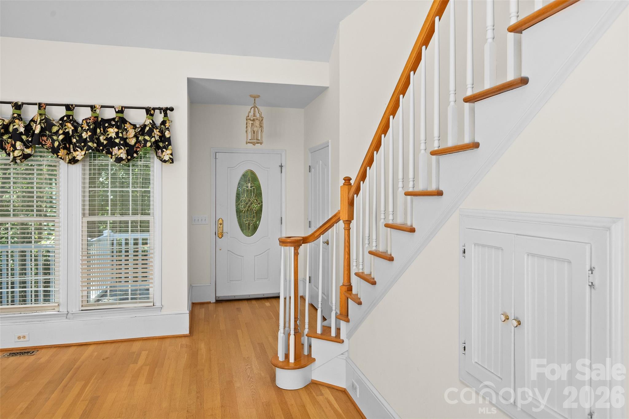 Single Family Residence at 144 Cliff Side Trail, Pilot Mountain, photo 17 of 48