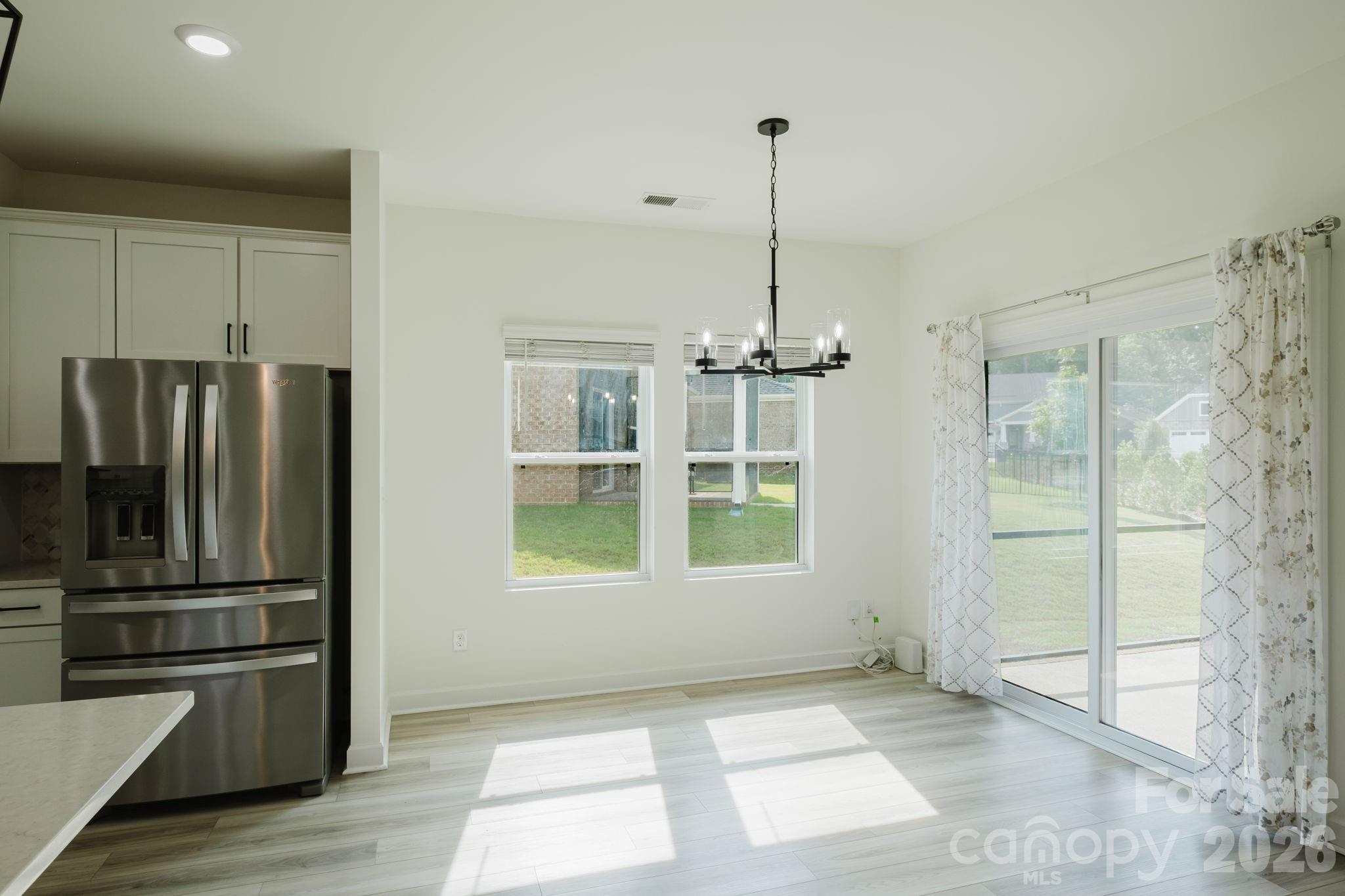 Single Family Residence at 5213 Birchhill Road, Mint Hill, photo 6 of 21
