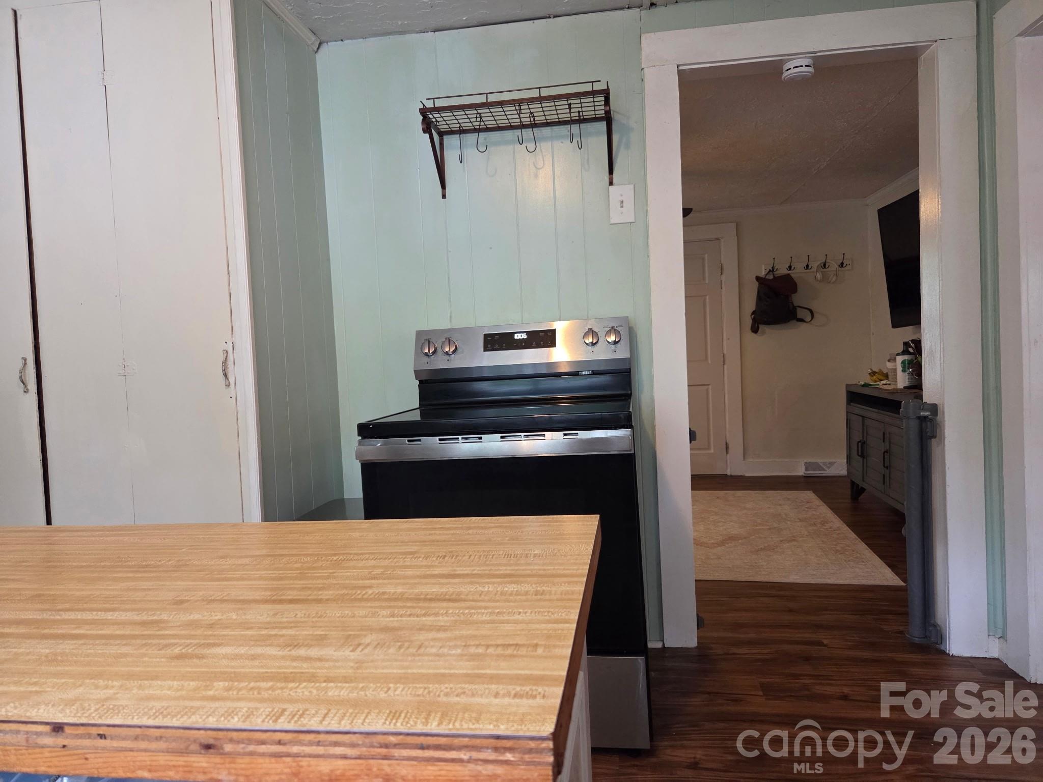 Single Family Residence at 408 McCoy Cove Road, Black Mountain, photo 18 of 37