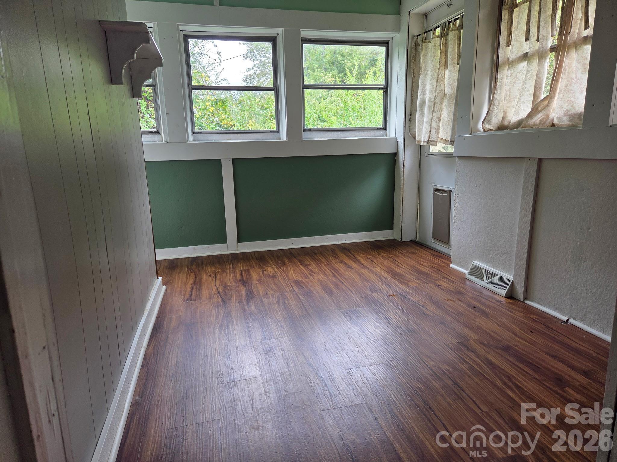 Single Family Residence at 408 McCoy Cove Road, Black Mountain, photo 33 of 37