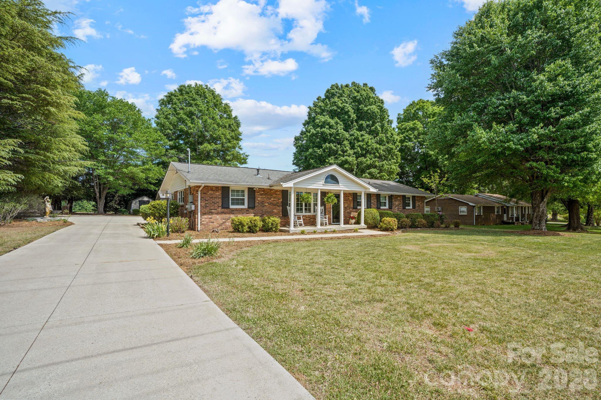 Single Family Residence at 3328 Sulphur Springs Road NE, Hickory, photo 31 of 41