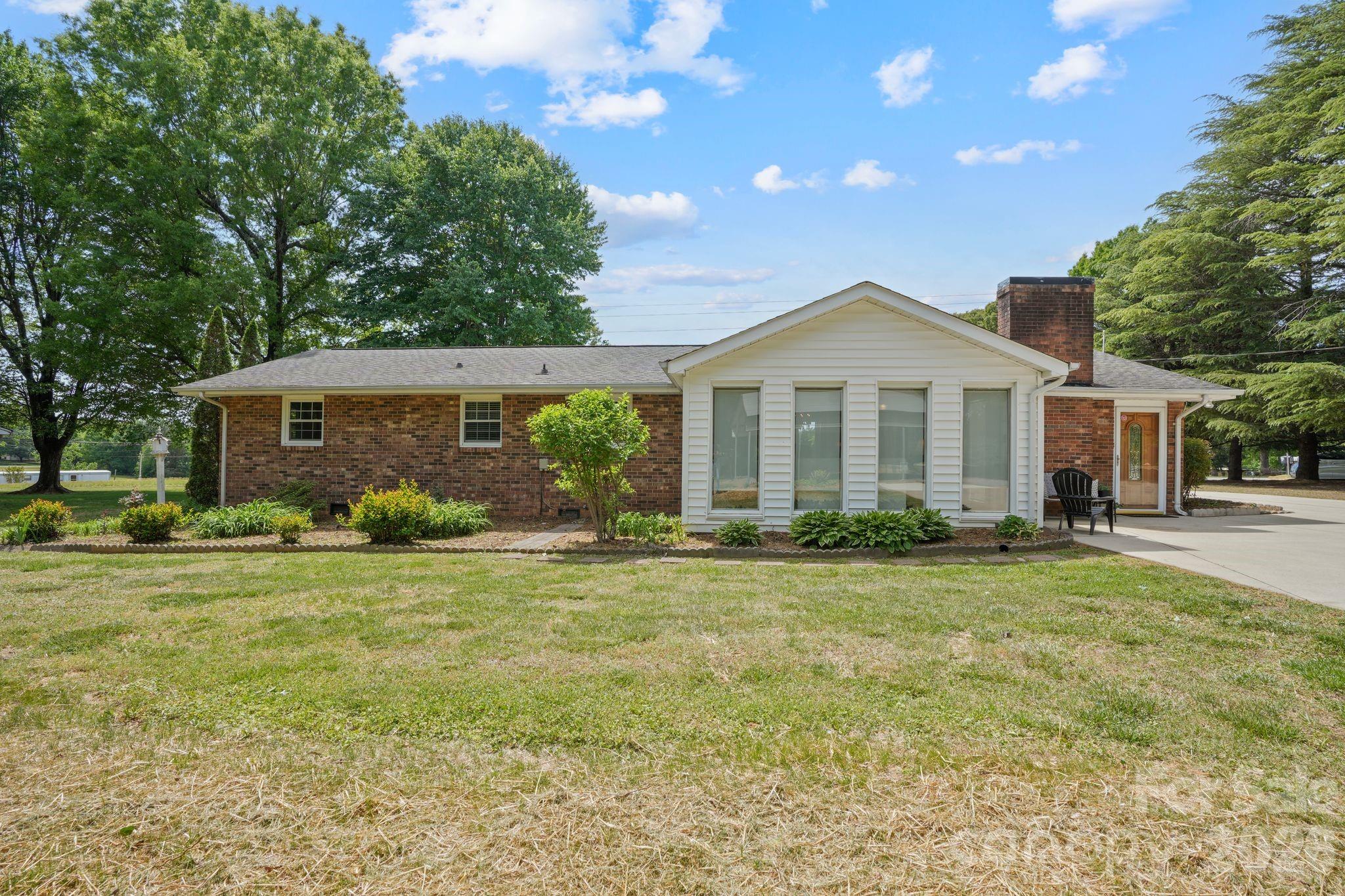 Single Family Residence at 3328 Sulphur Springs Road NE, Hickory, photo 35 of 41