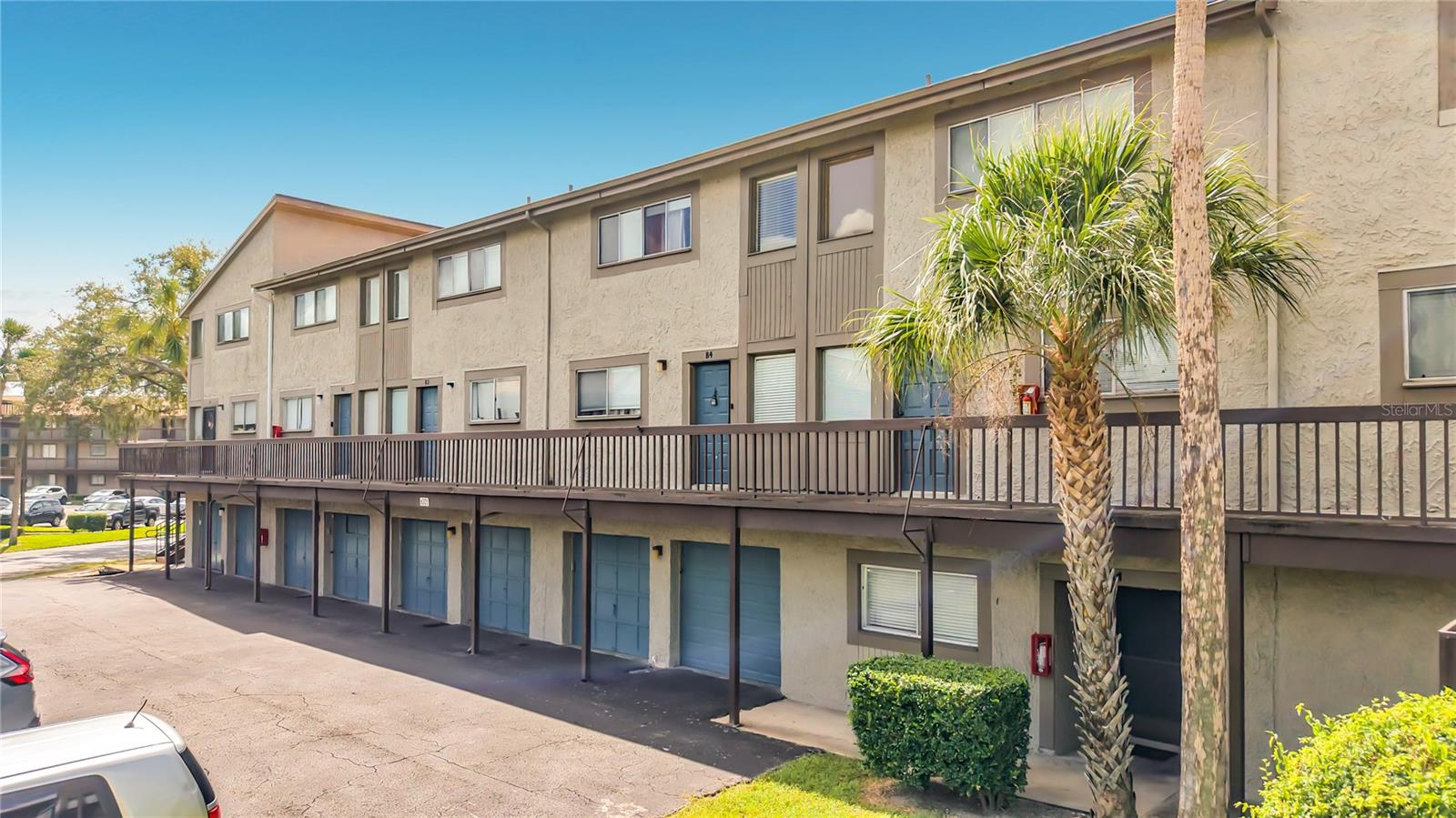 6305 NEWTOWN CIR #5B4