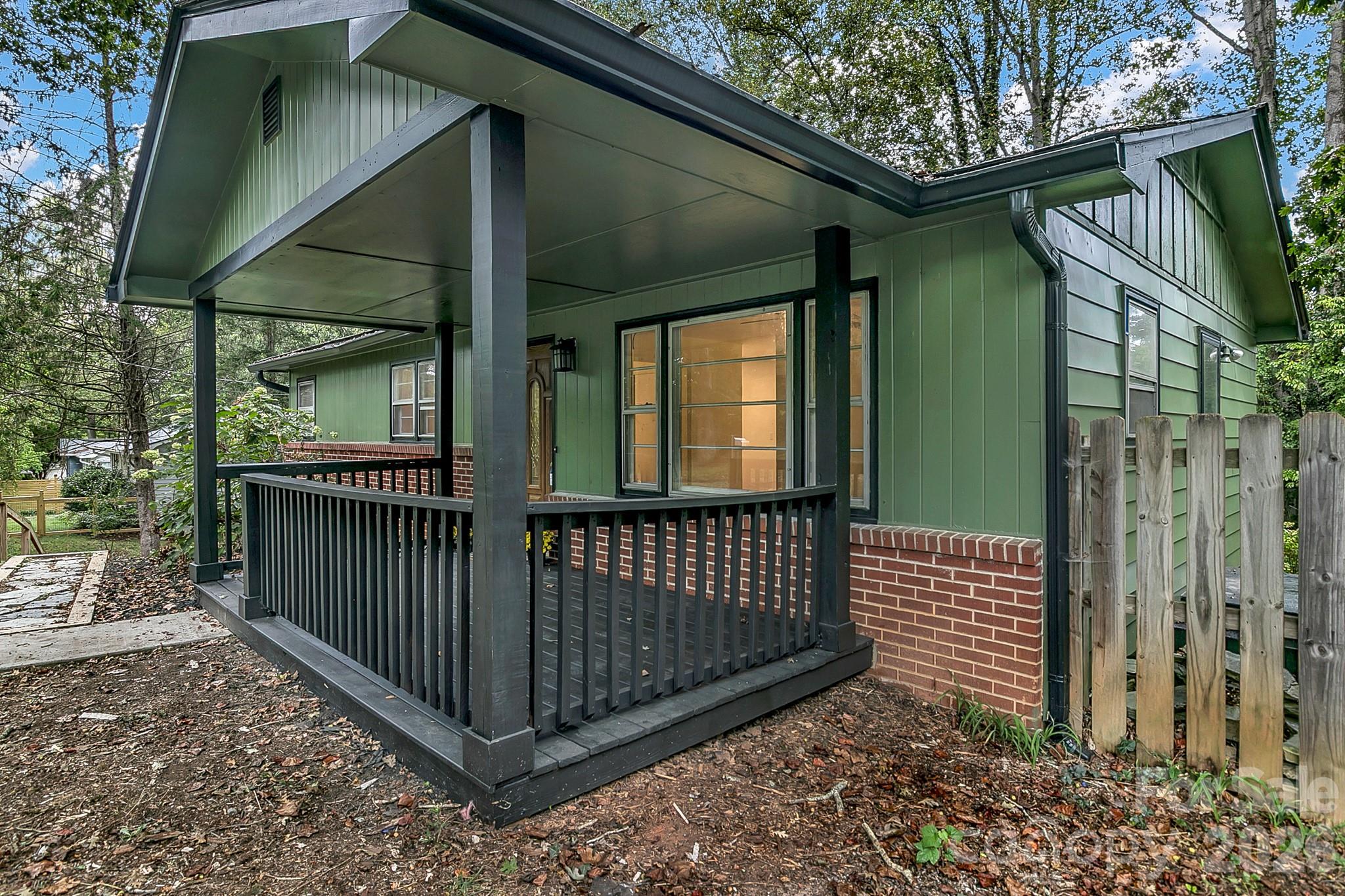 Single Family Residence at 43 Rex Drive, Asheville, photo 6 of 48