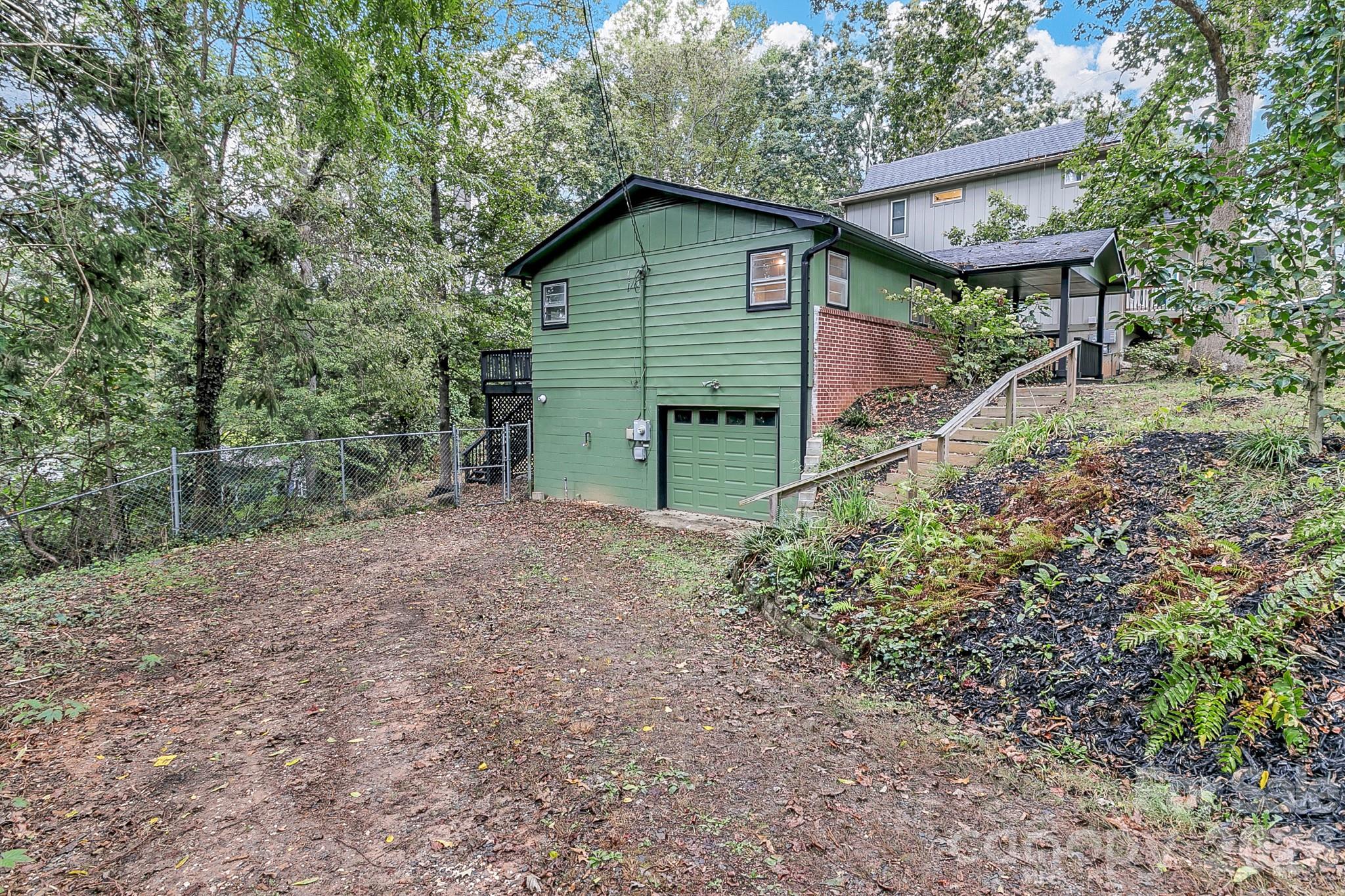 Single Family Residence at 43 Rex Drive, Asheville, photo 7 of 48