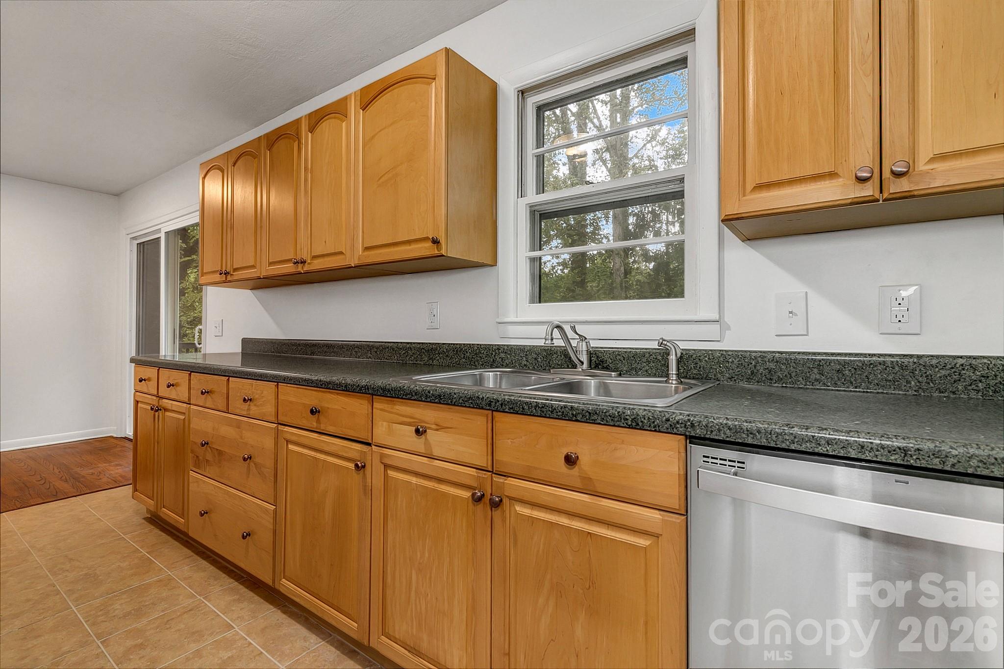 Single Family Residence at 43 Rex Drive, Asheville, photo 17 of 48