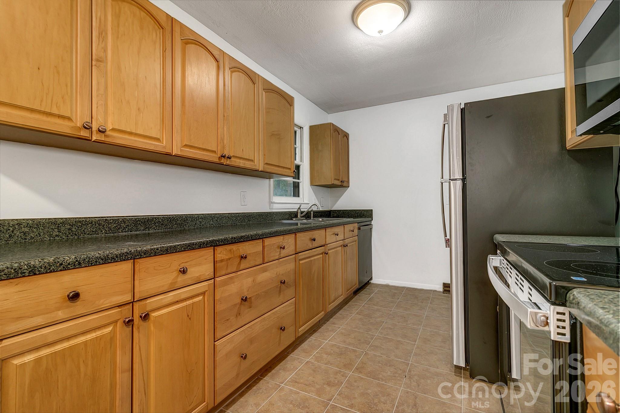 Single Family Residence at 43 Rex Drive, Asheville, photo 18 of 48