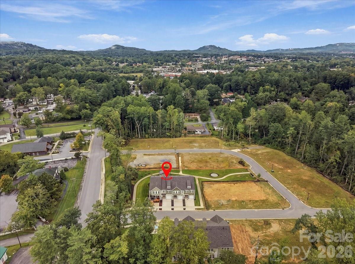 Townhouse at 27 Oleetah Falls Way, Hendersonville, photo 25 of 28