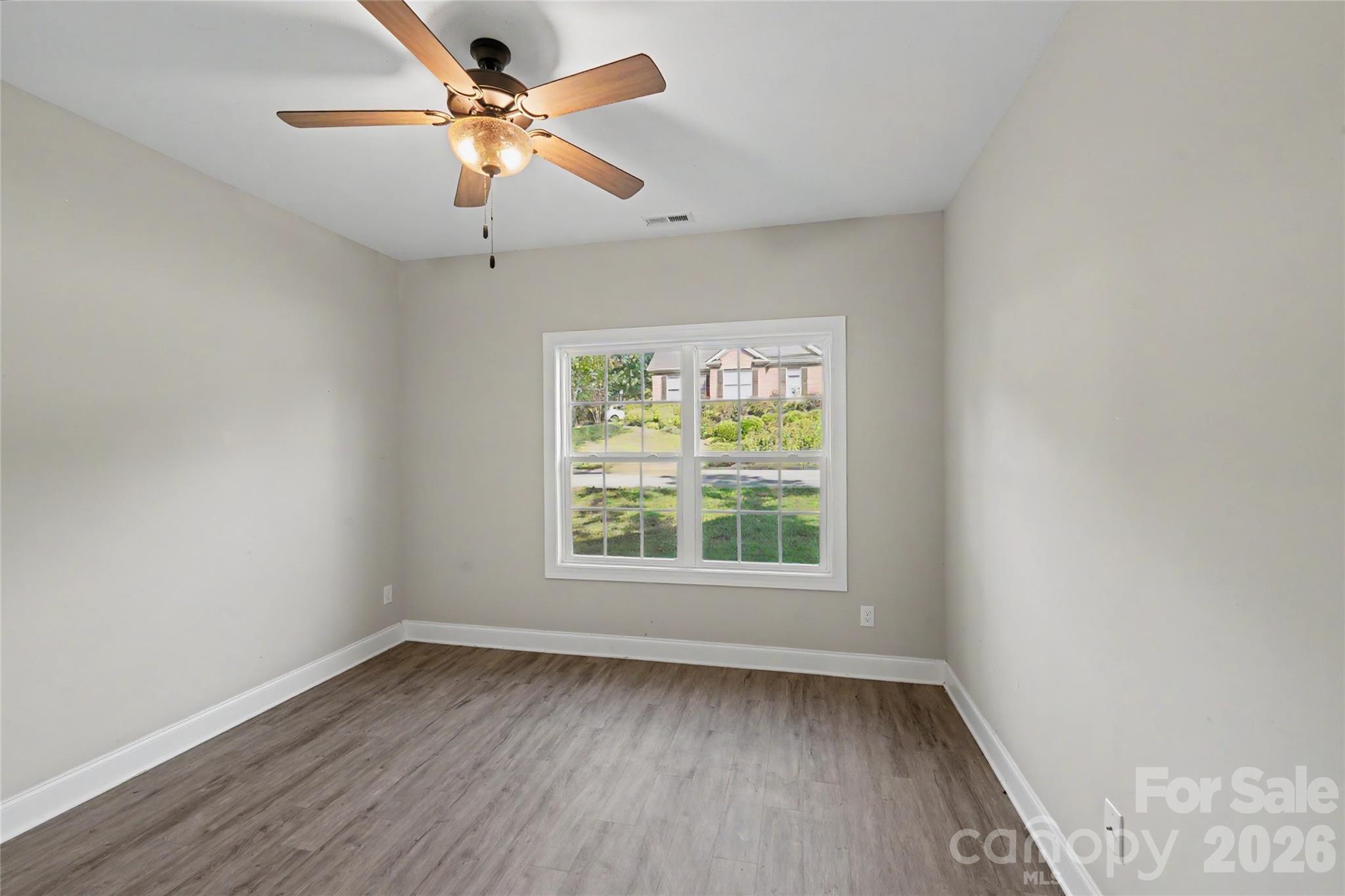 Single Family Residence at 161 Ole Eastpointe Drive, York, photo 19 of 26