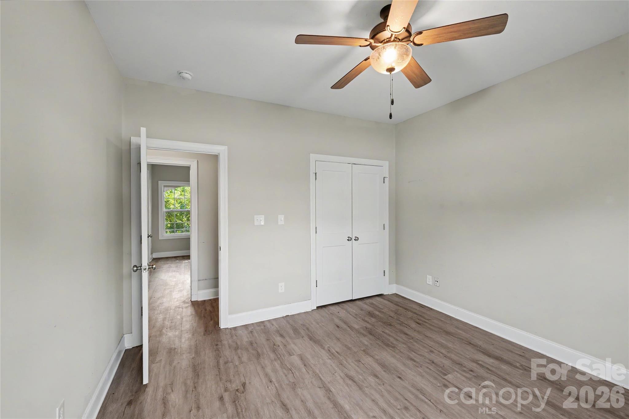 Single Family Residence at 161 Ole Eastpointe Drive, York, photo 20 of 26