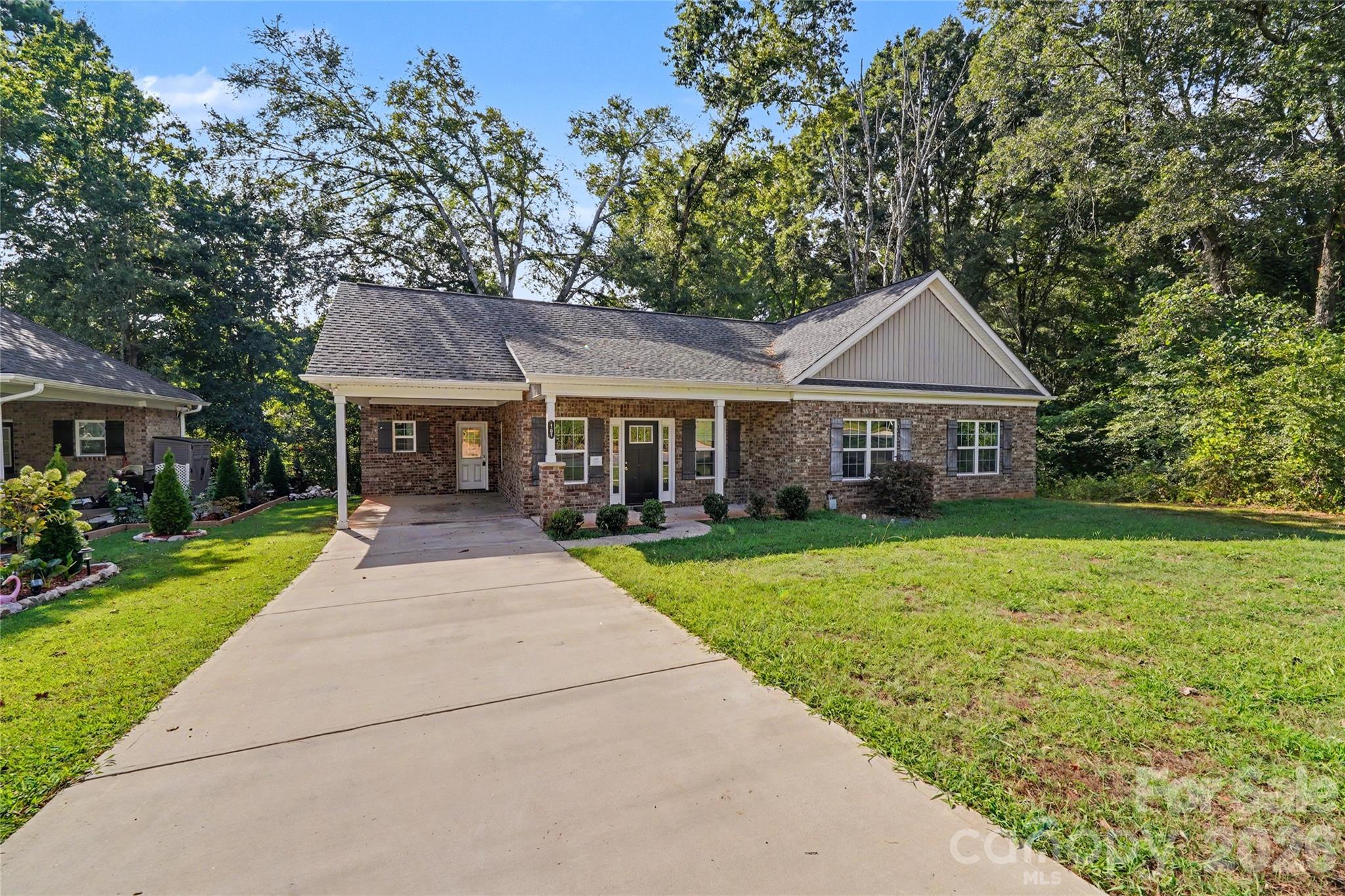 Single Family Residence at 161 Ole Eastpointe Drive, York, photo 25 of 26