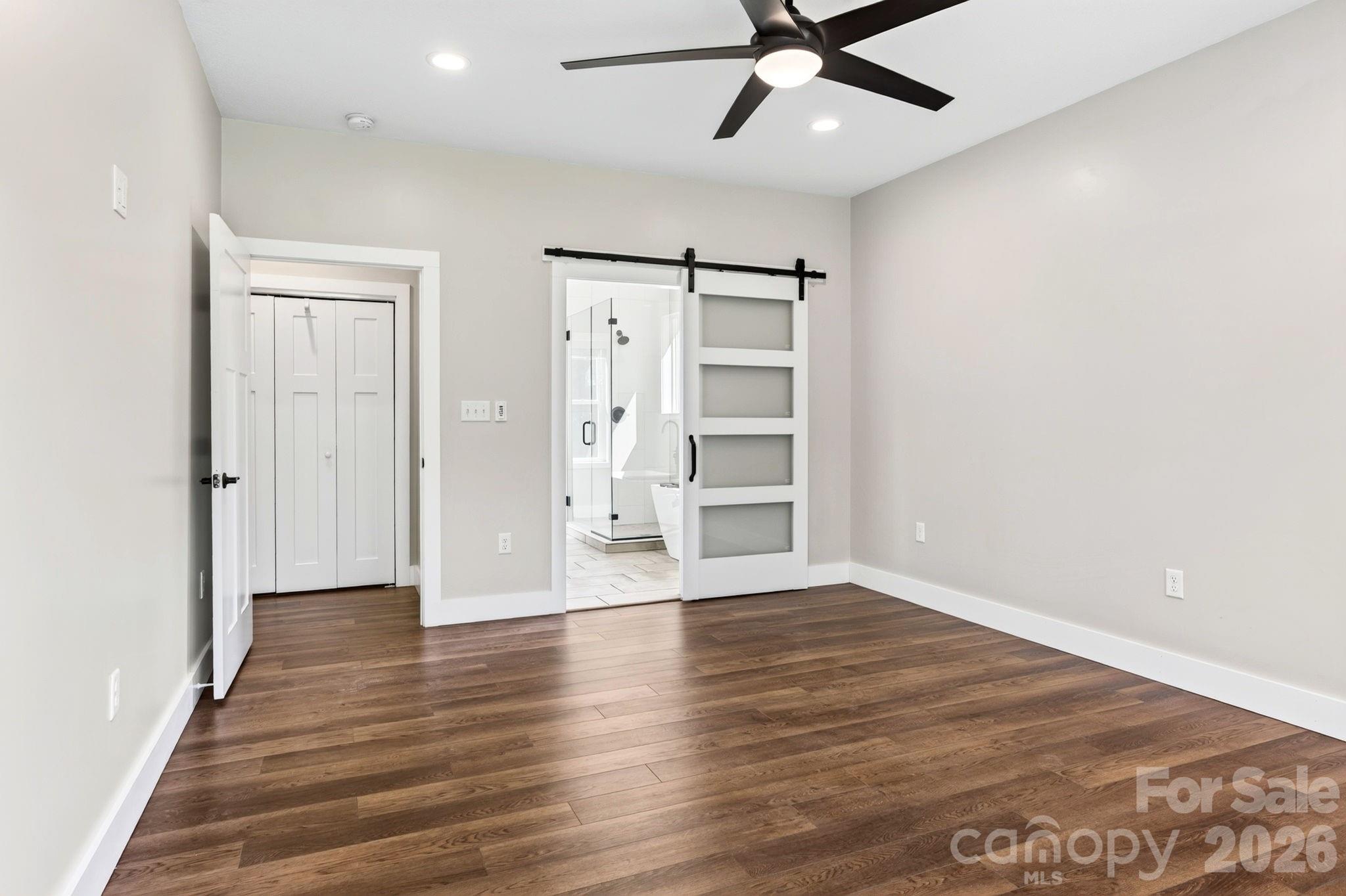 Door leads to the primary ensuite - 139 Ridge Road, Candler