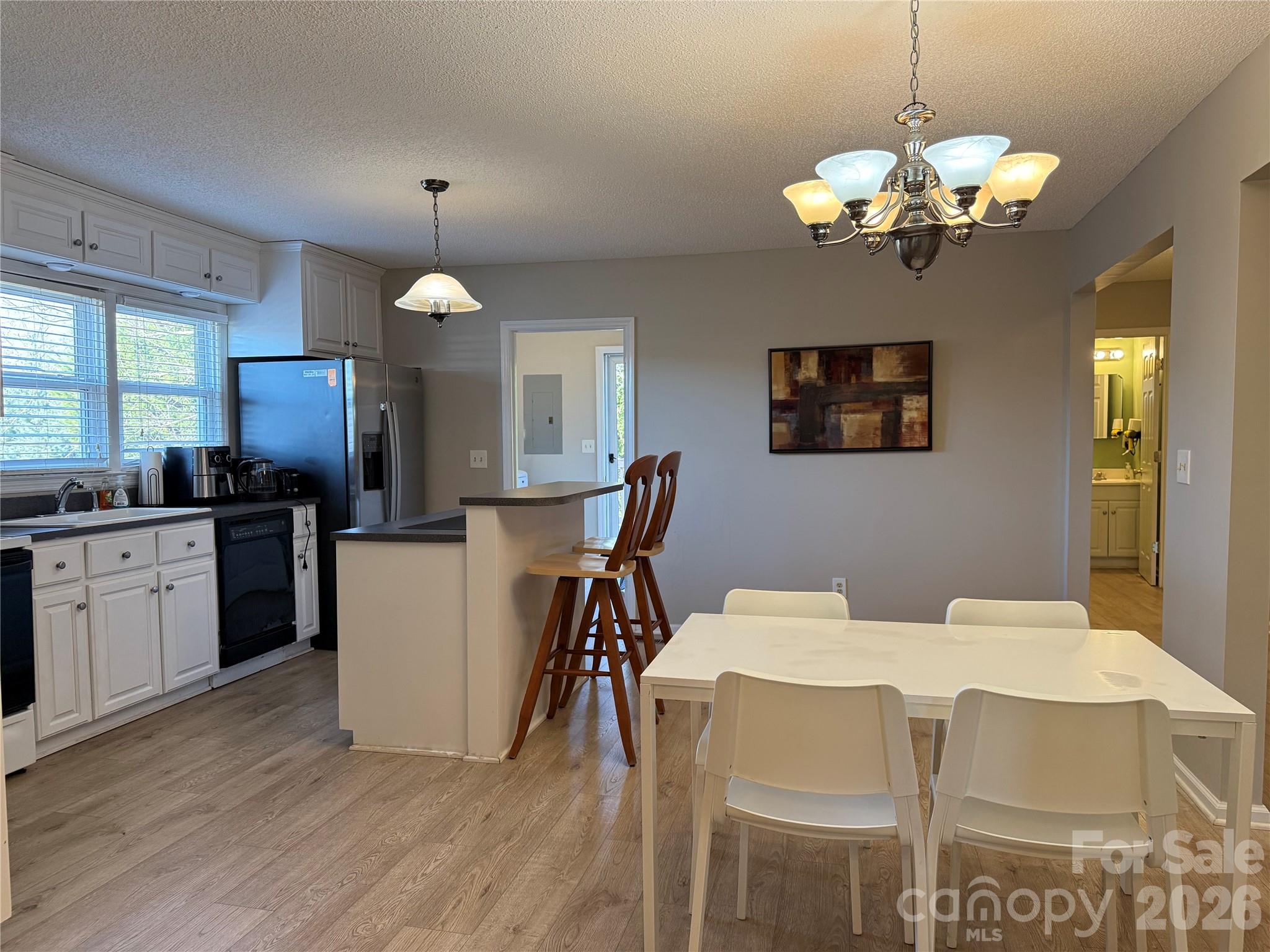Single Family Residence at 240 Nixon Road, Belmont, photo 5 of 19