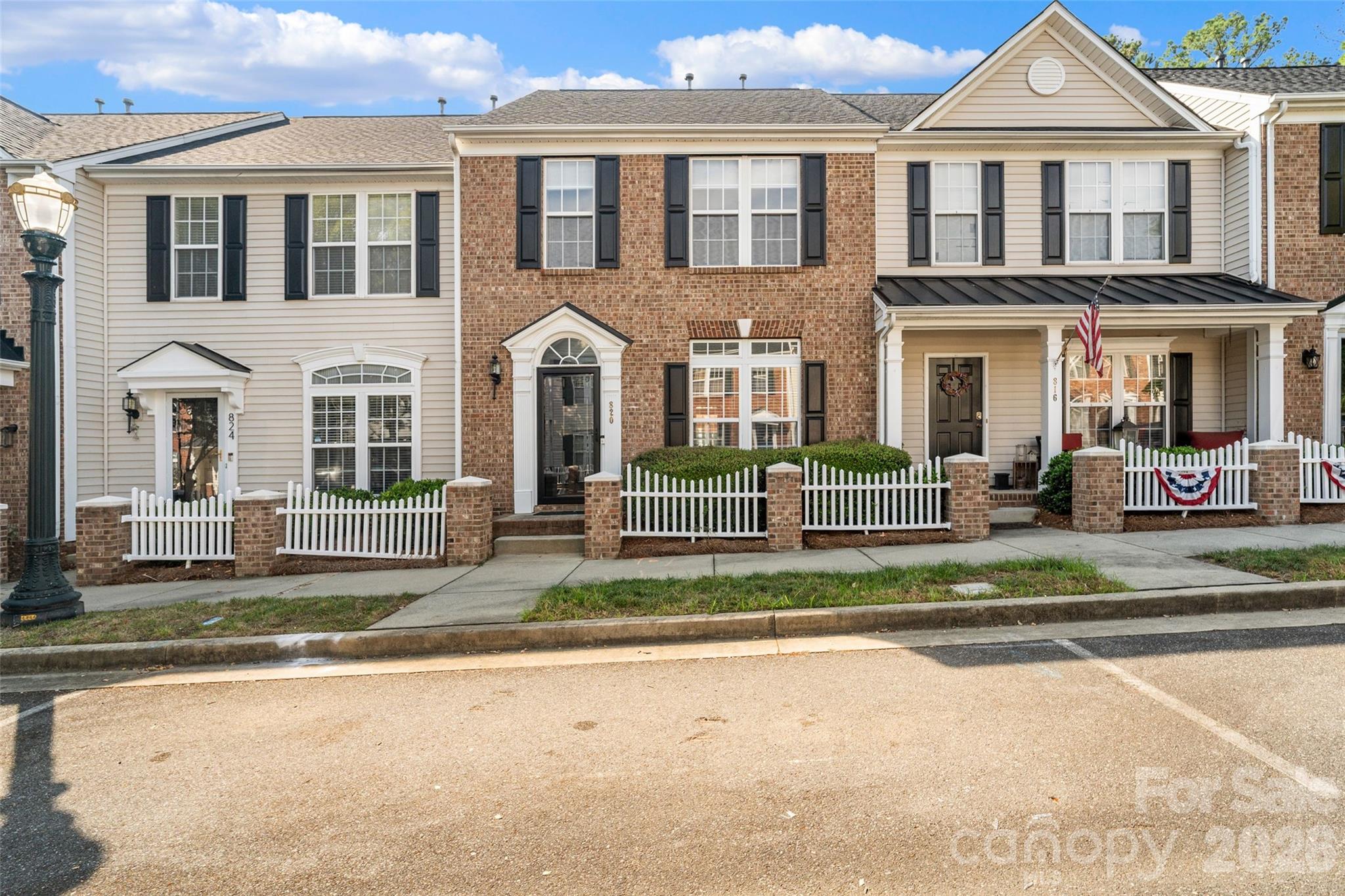 Townhouse at 820 Dillard Road, Rock Hill, photo 2 of 45