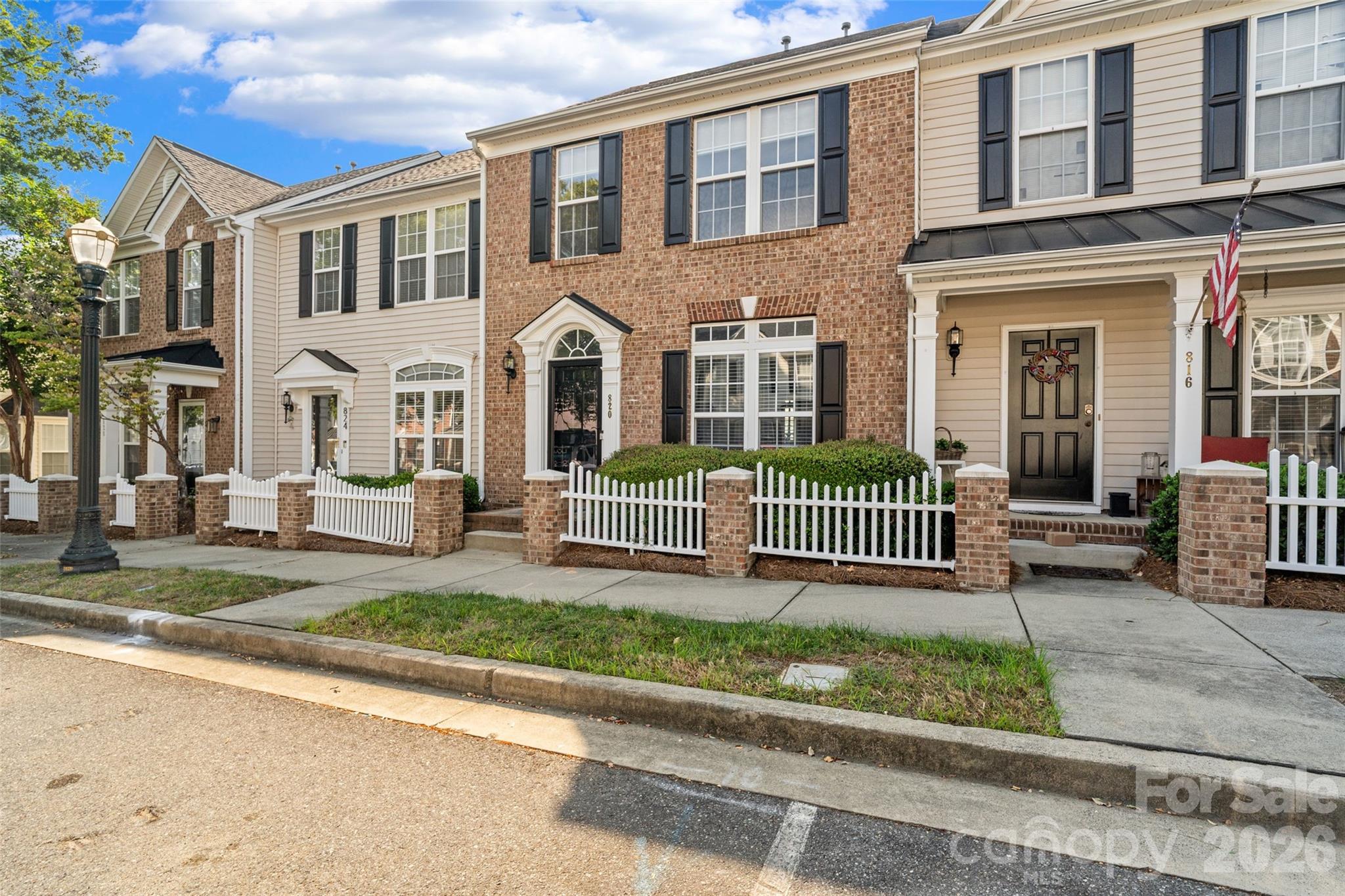 Townhouse at 820 Dillard Road, Rock Hill, photo 3 of 45