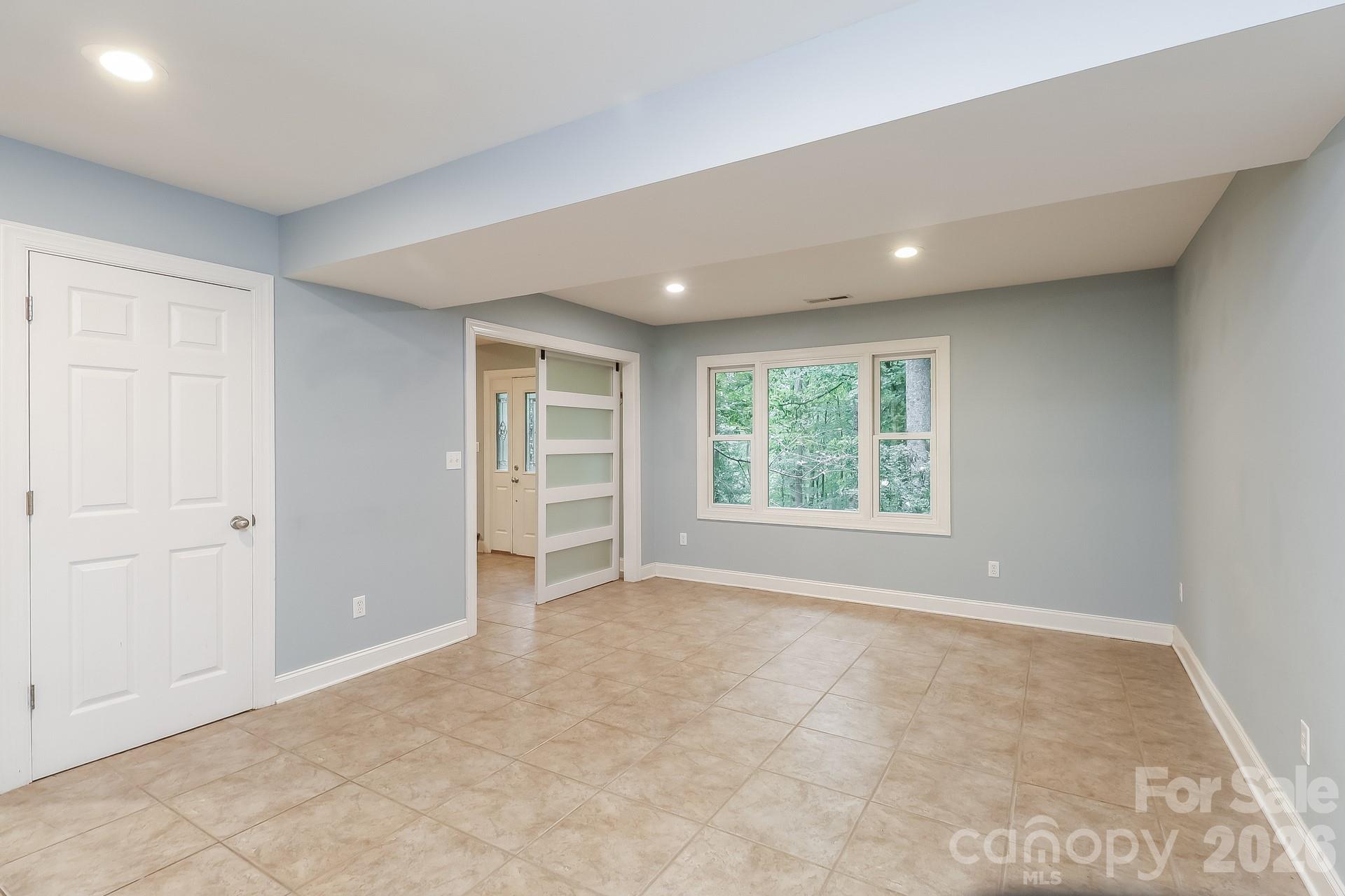 Single Family Residence at 522 Glen Cannon Drive, Pisgah Forest, photo 9 of 18