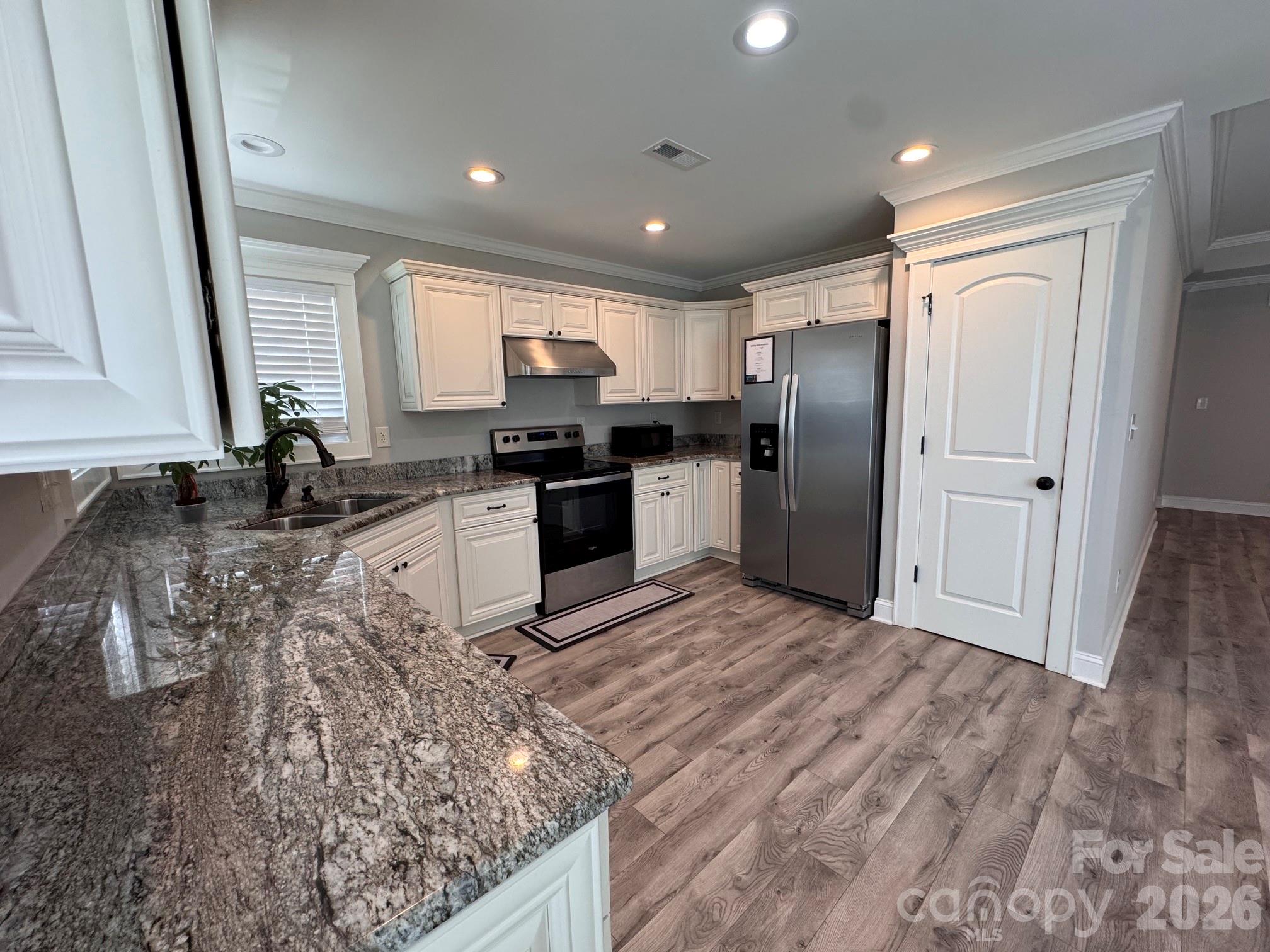 Single Family Residence at 792 Harris Avenue NW, Valdese, photo 9 of 21