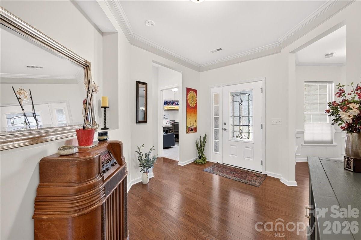 Formal Entry - 744 Bearcamp Way, Fort Mill