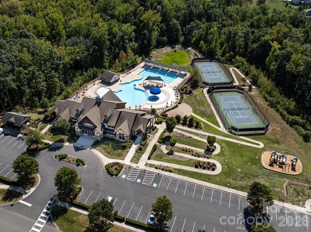 Tennis Courts & Pool - 744 Bearcamp Way, Fort Mill