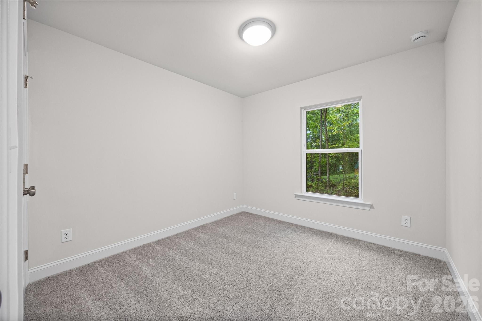 Single Family Residence at 610 W Lewis Street, Dallas, photo 17 of 29