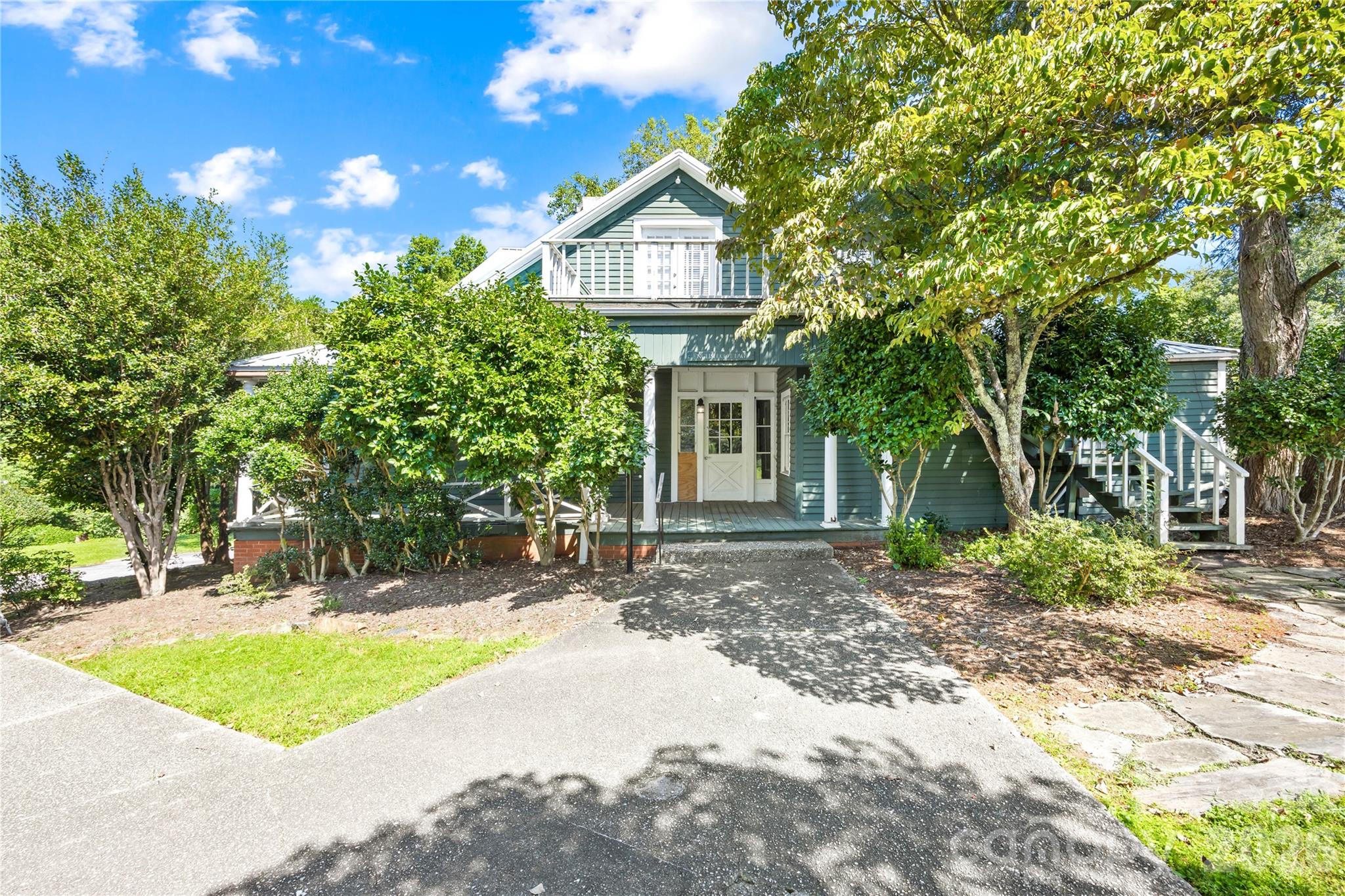 Bed/Breakfast at 85 Pine Crest Lane, Tryon, photo 38 of 46
