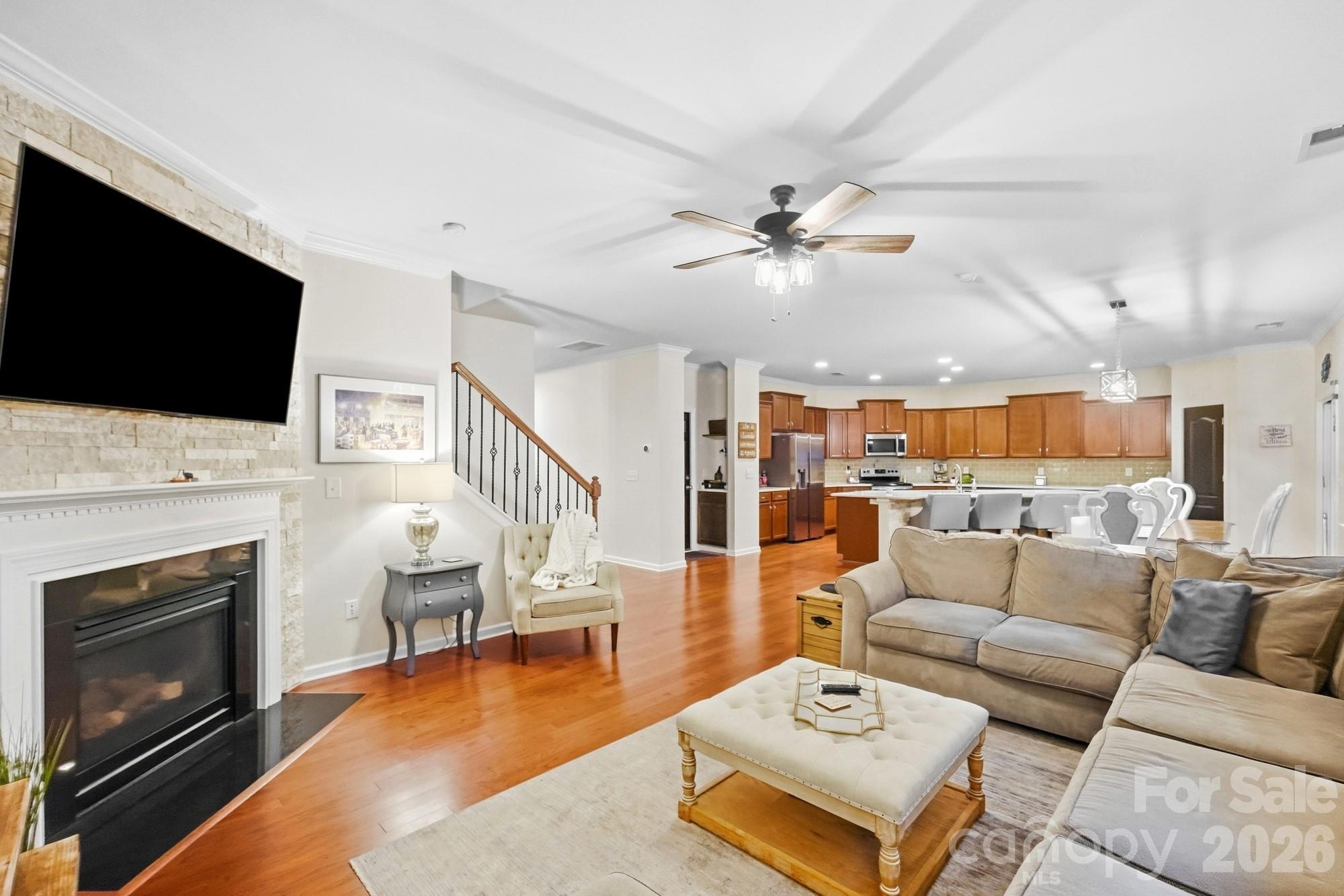 Gas Fireplace - 2669 Southern Trace Drive, Waxhaw