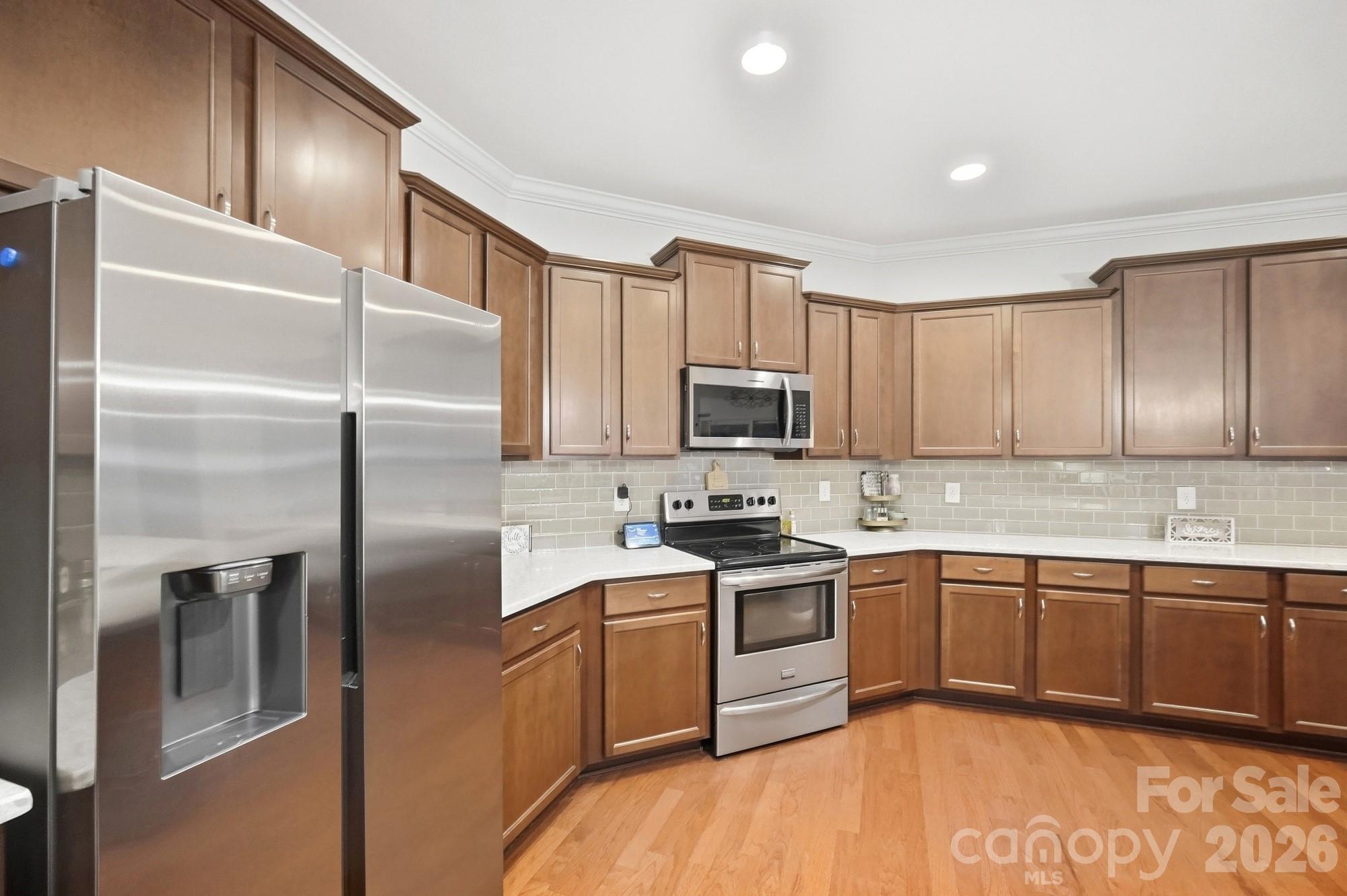 SS Appliances - 2669 Southern Trace Drive, Waxhaw