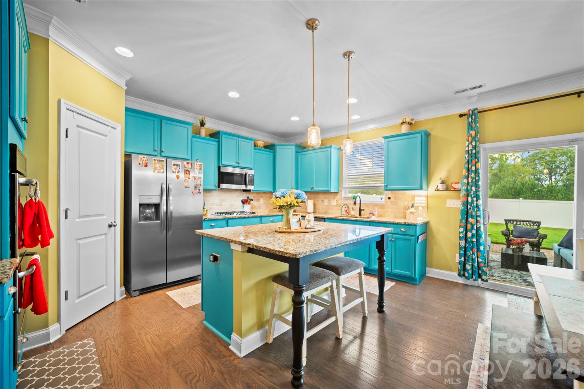 Single Family Residence at 2365 Seagull Drive, Denver, photo 7 of 23