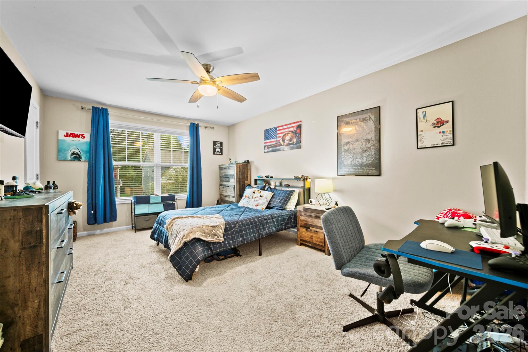 Single Family Residence at 2365 Seagull Drive, Denver, photo 16 of 23