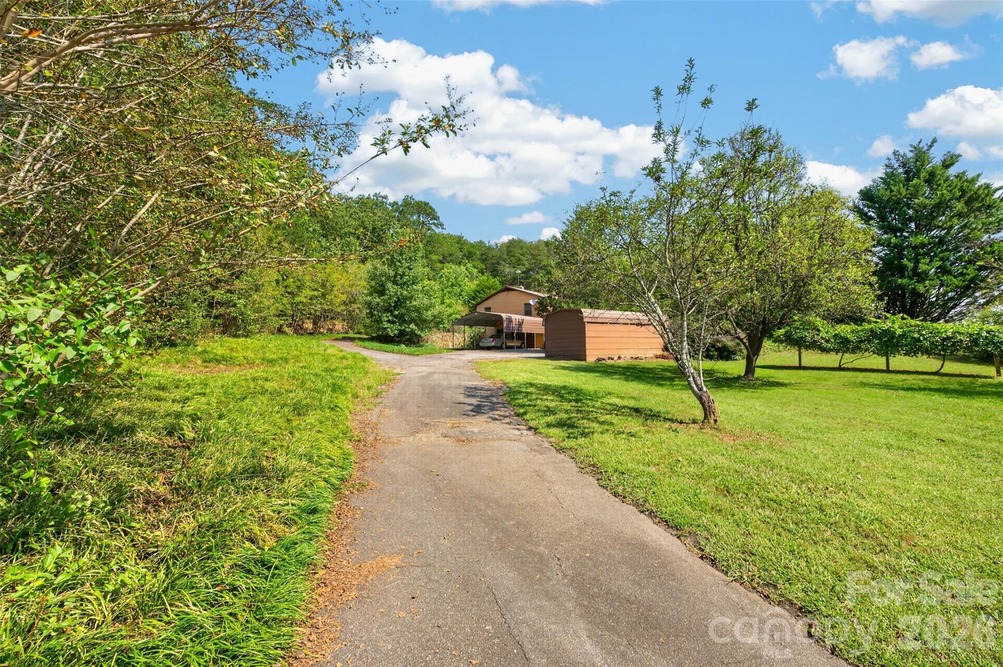 3175 Lynn Mountain Road