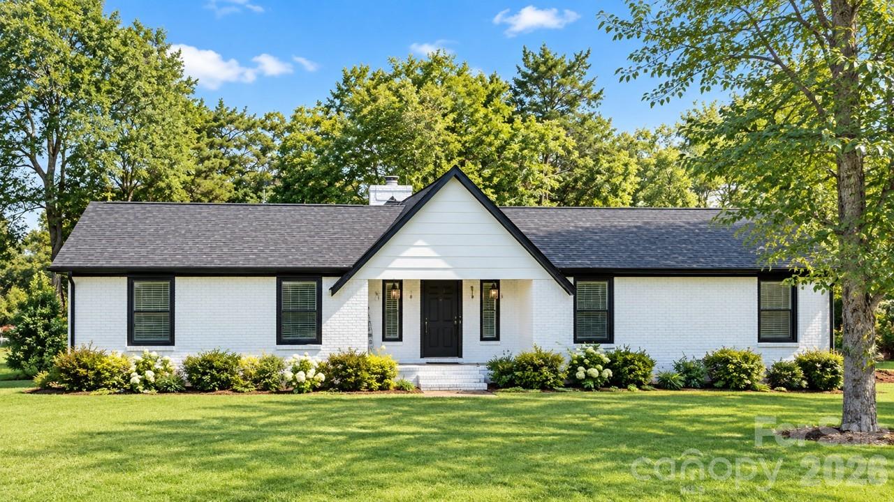 425 Acorn Oaks Drive